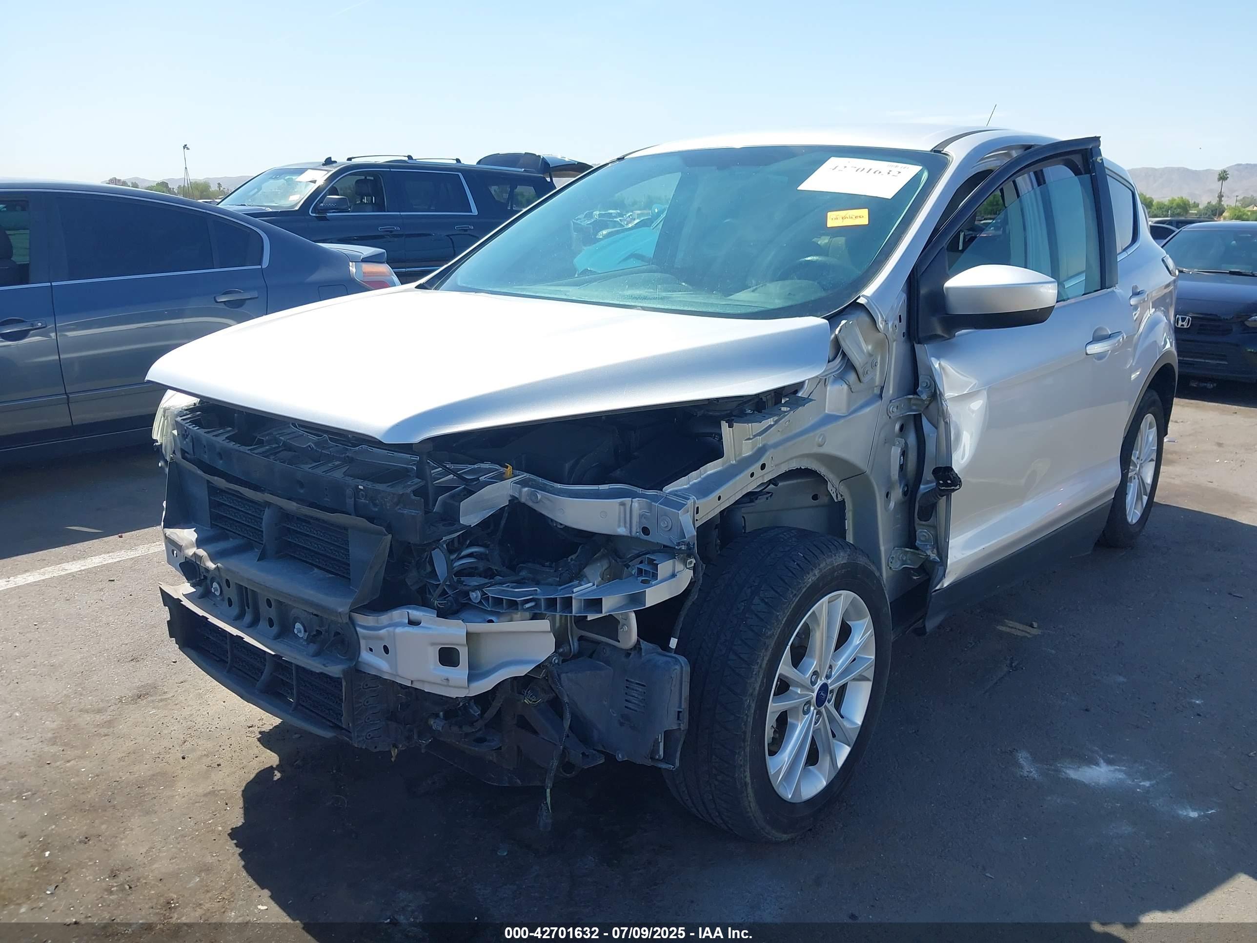 FORD ESCAPE image 6