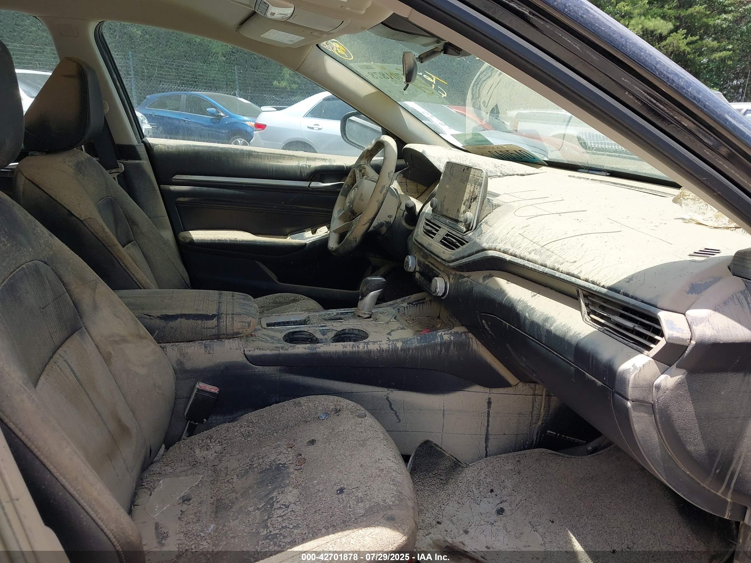 NISSAN ALTIMA image 5