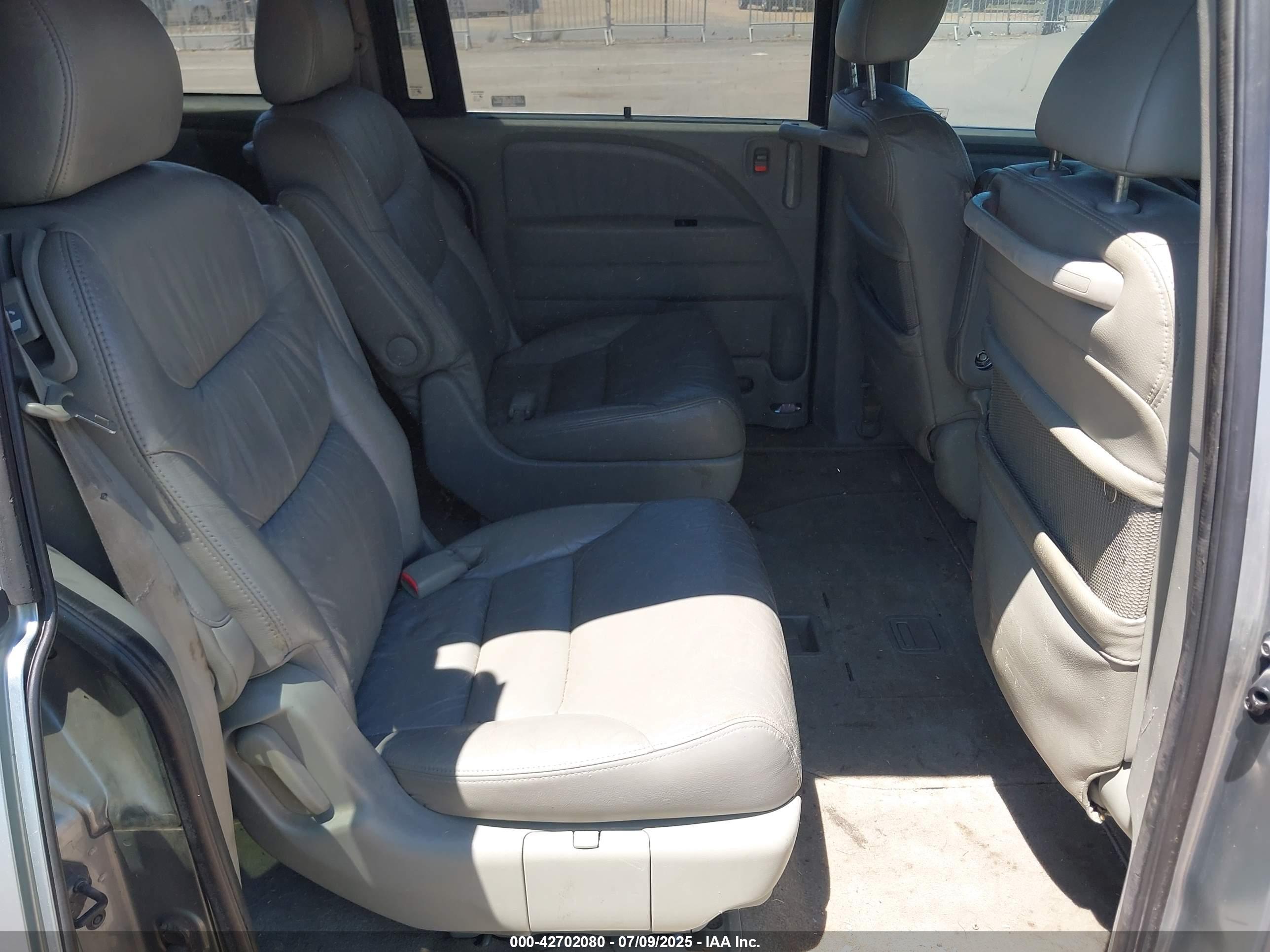 HONDA ODYSSEY image 8