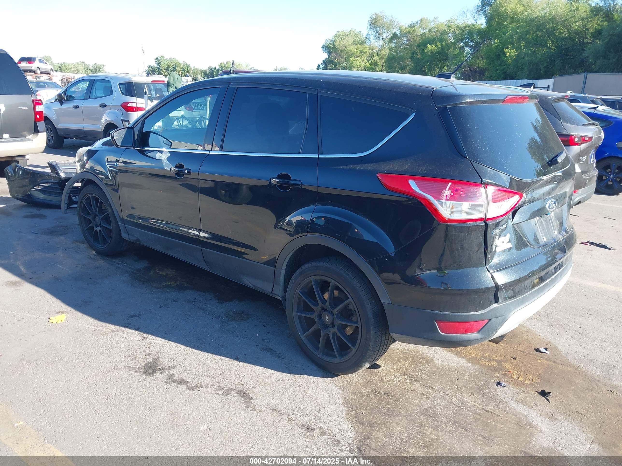 FORD ESCAPE image 3