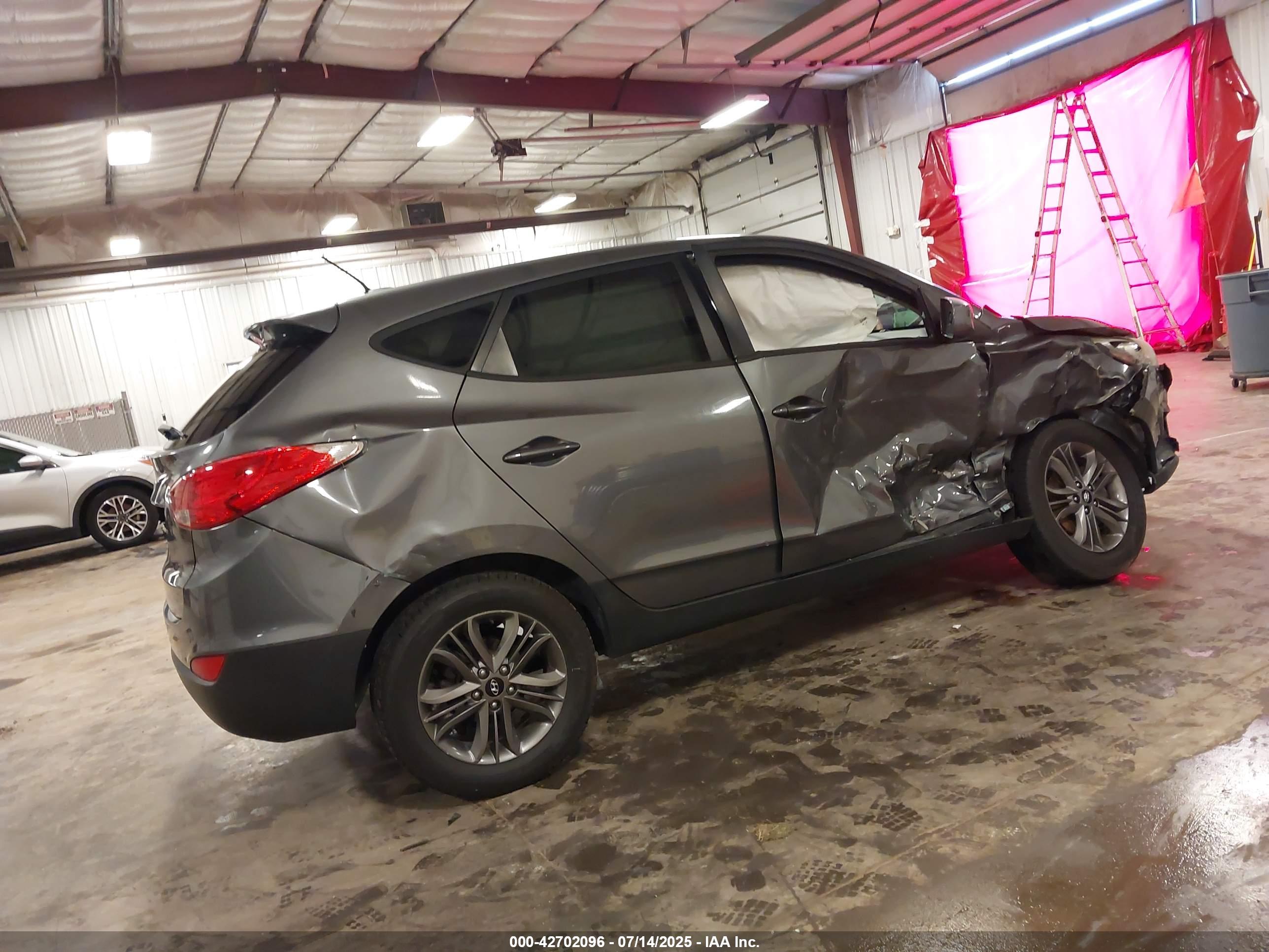 HYUNDAI TUCSON image 4
