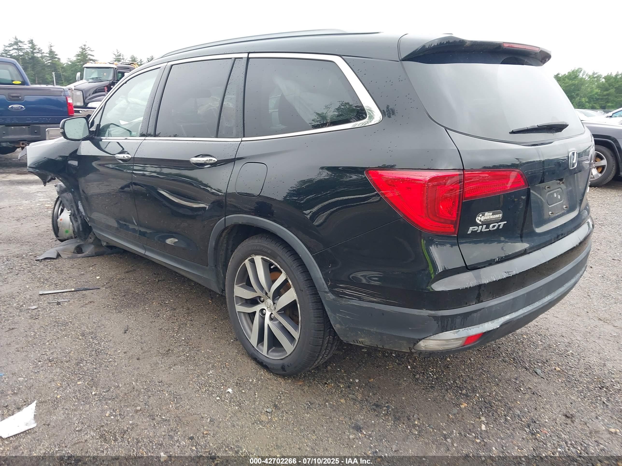 HONDA PILOT image 3