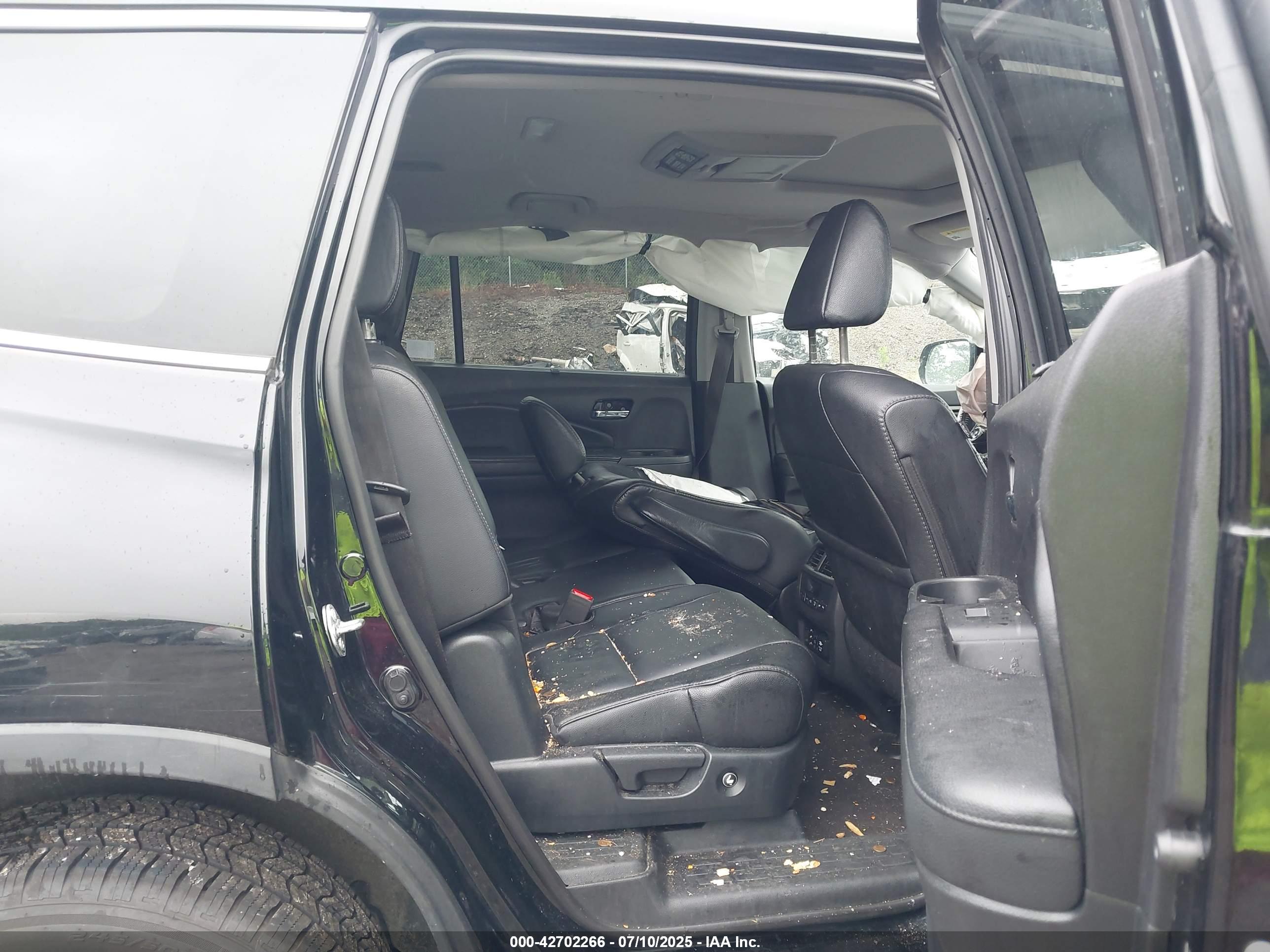 HONDA PILOT image 8