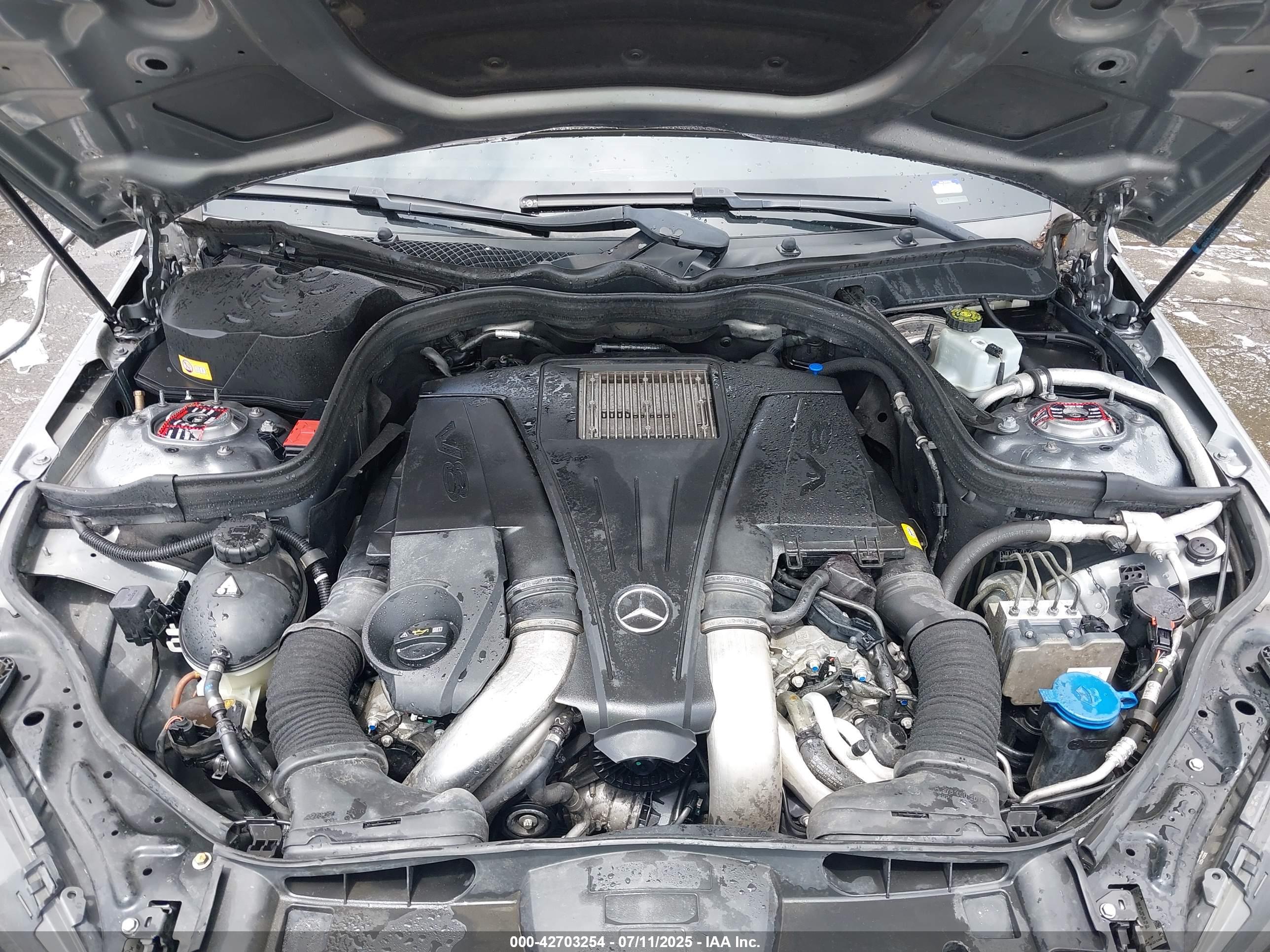 MERCEDES-BENZ E image 10