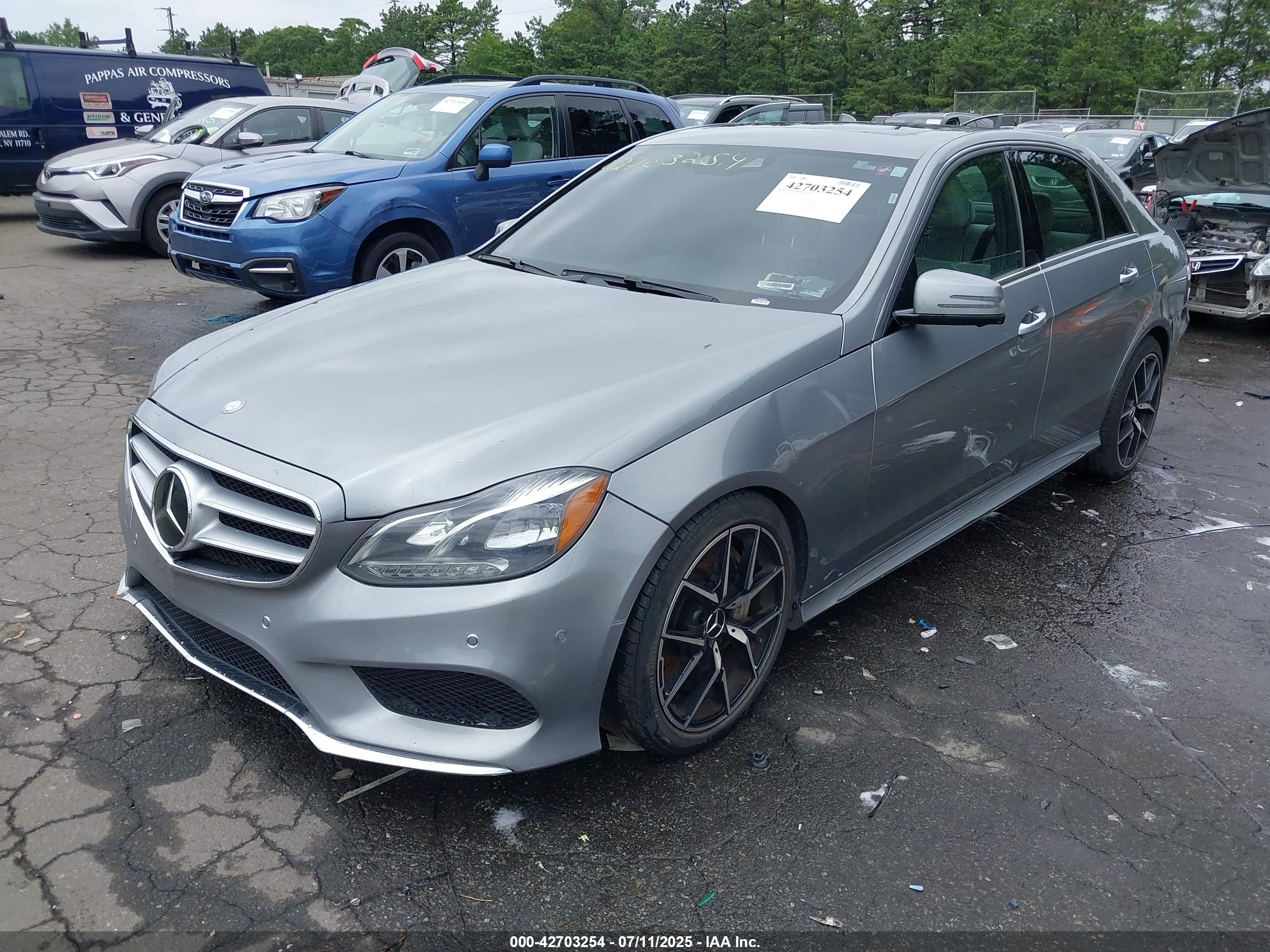 MERCEDES-BENZ E image 2