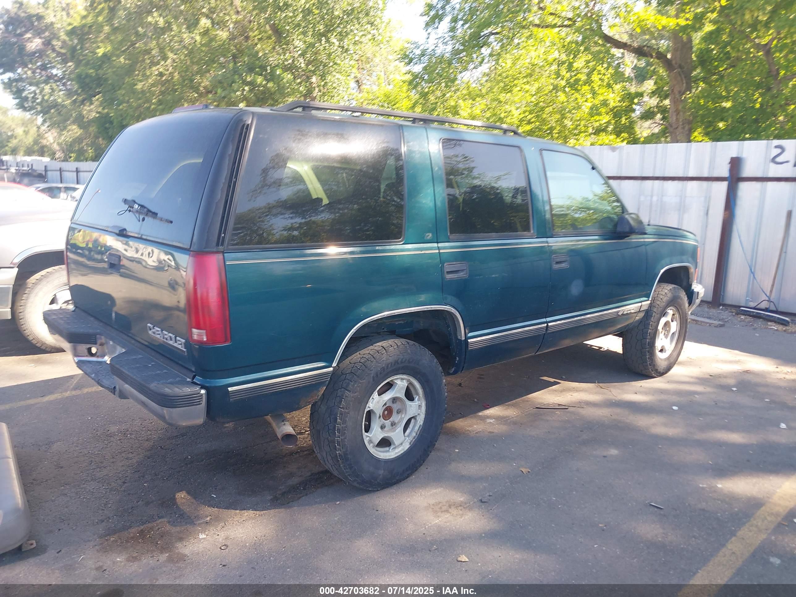CHEVROLET TAHOE image 4