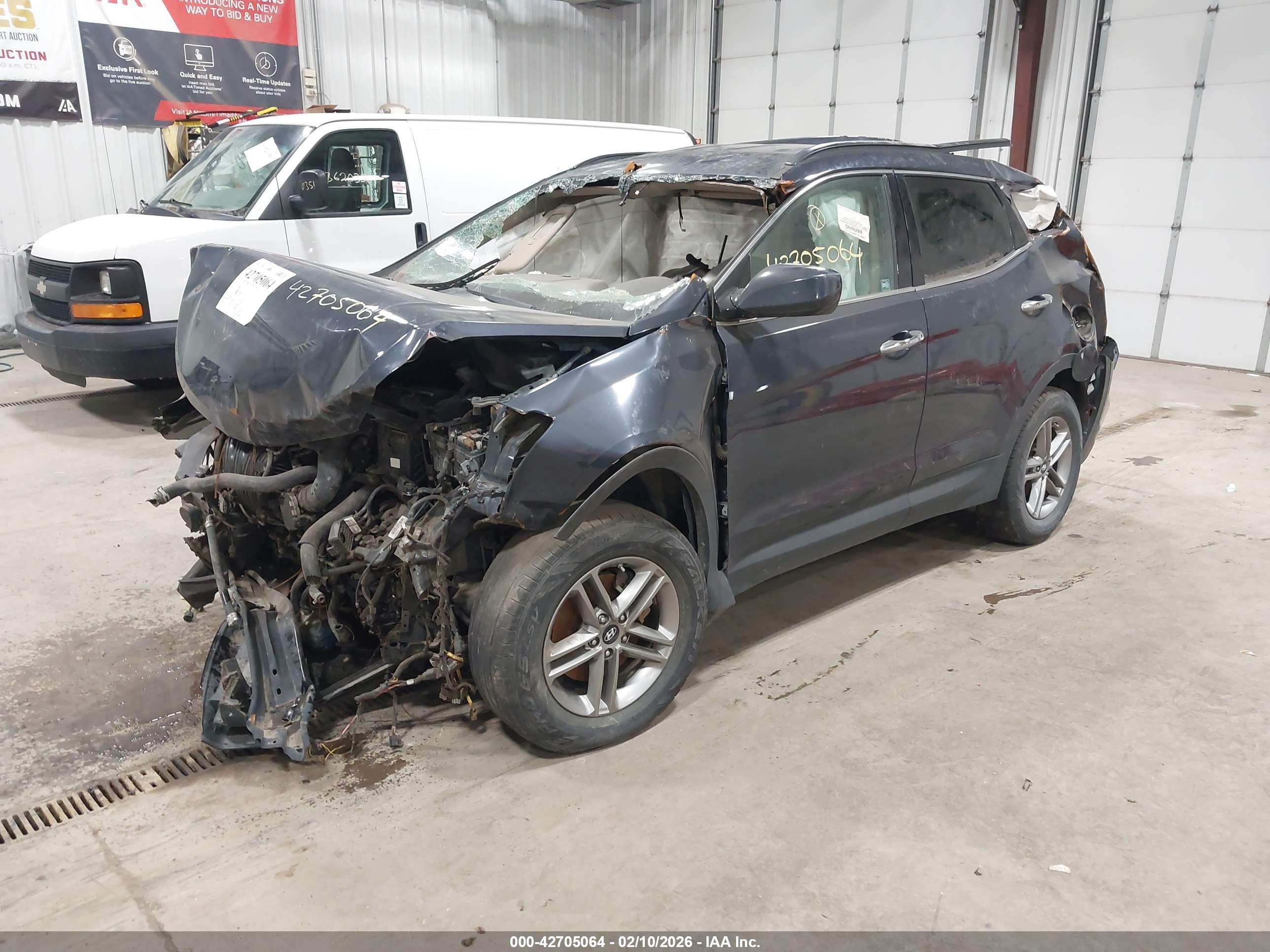 HYUNDAI SANTA image 2