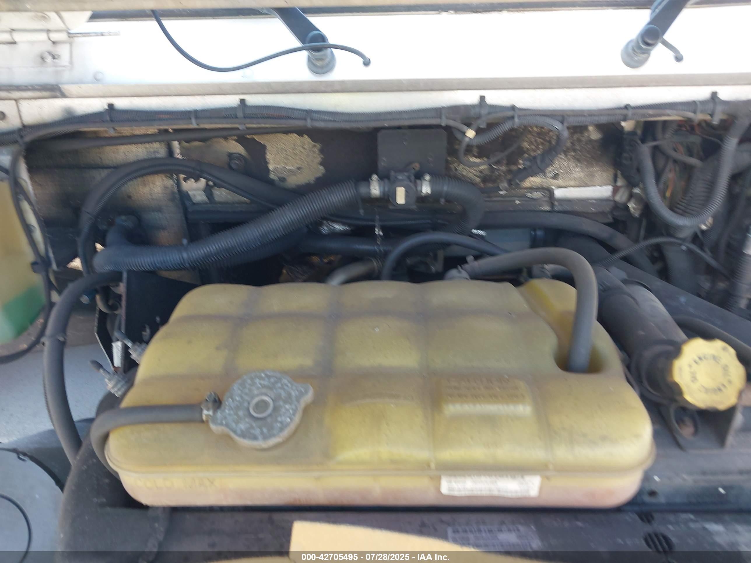 FREIGHTLINER CHASSIS image 10