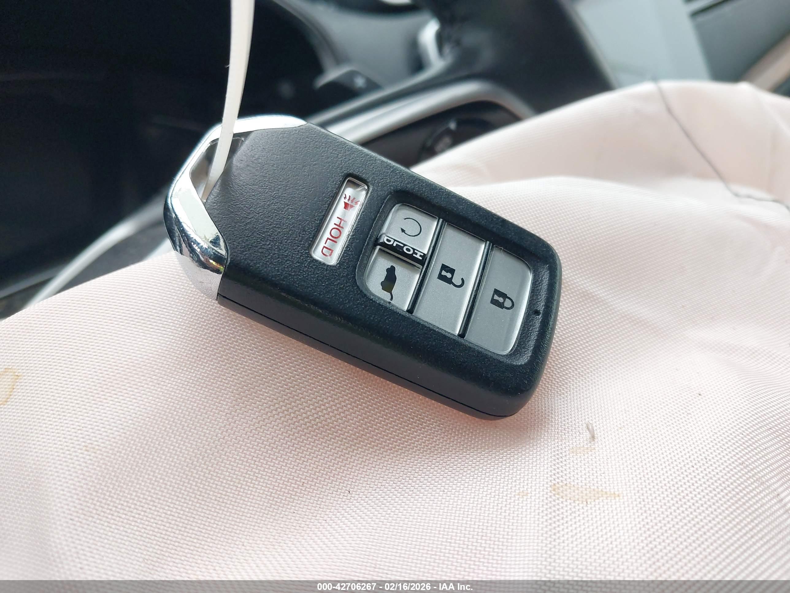 HONDA CR-V image 11