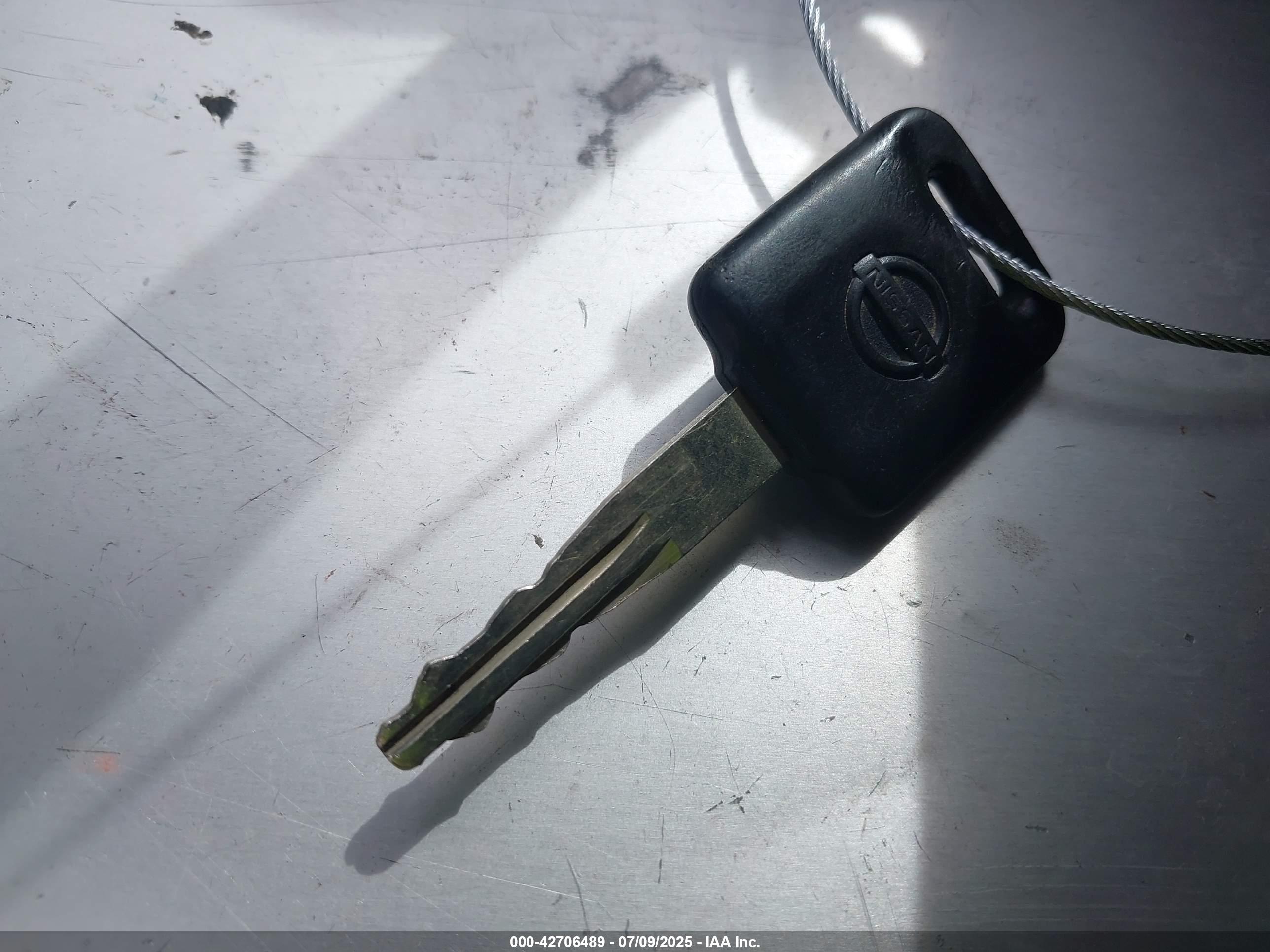 NISSAN NV200 image 11