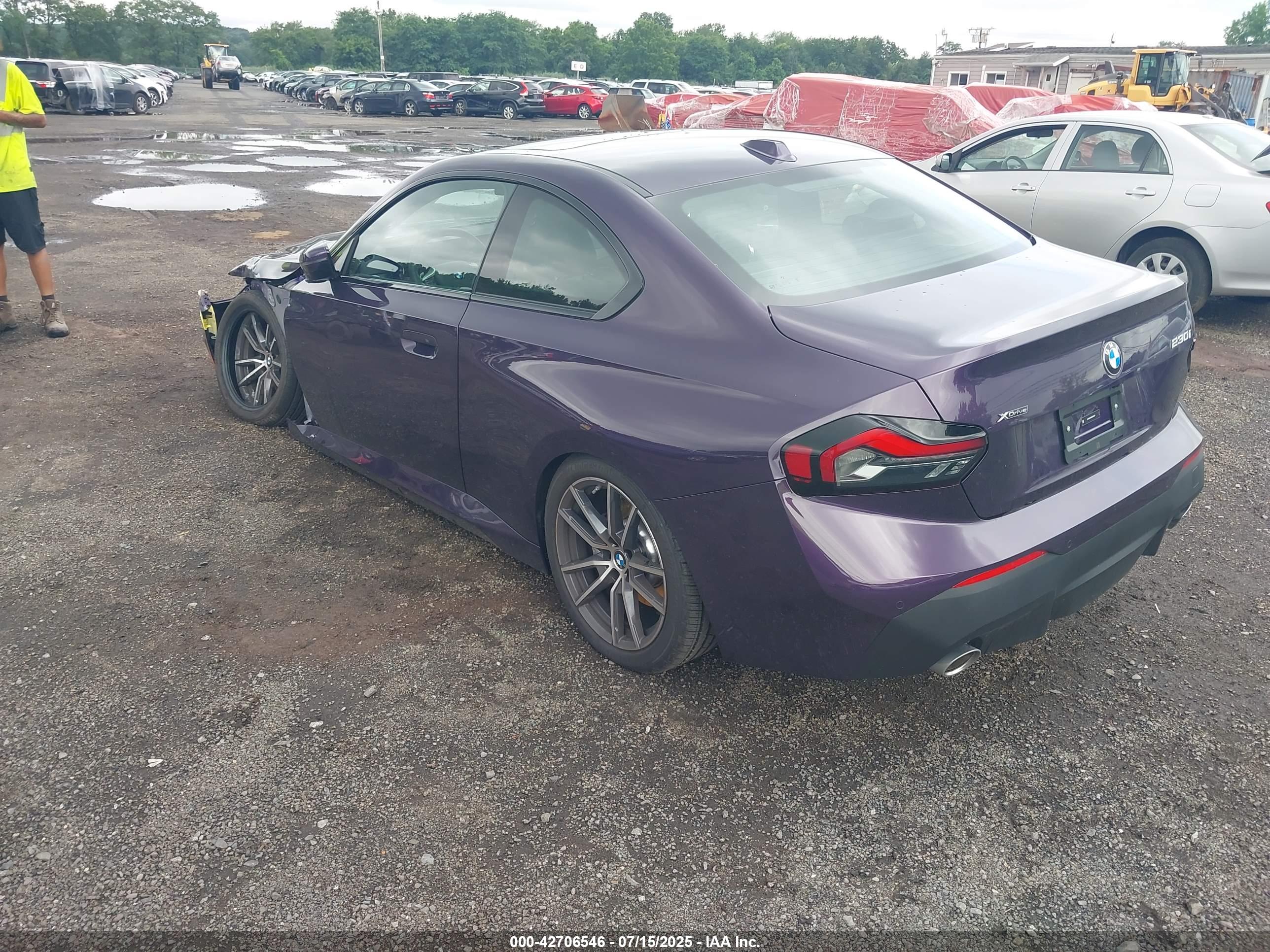 BMW 230 image 3