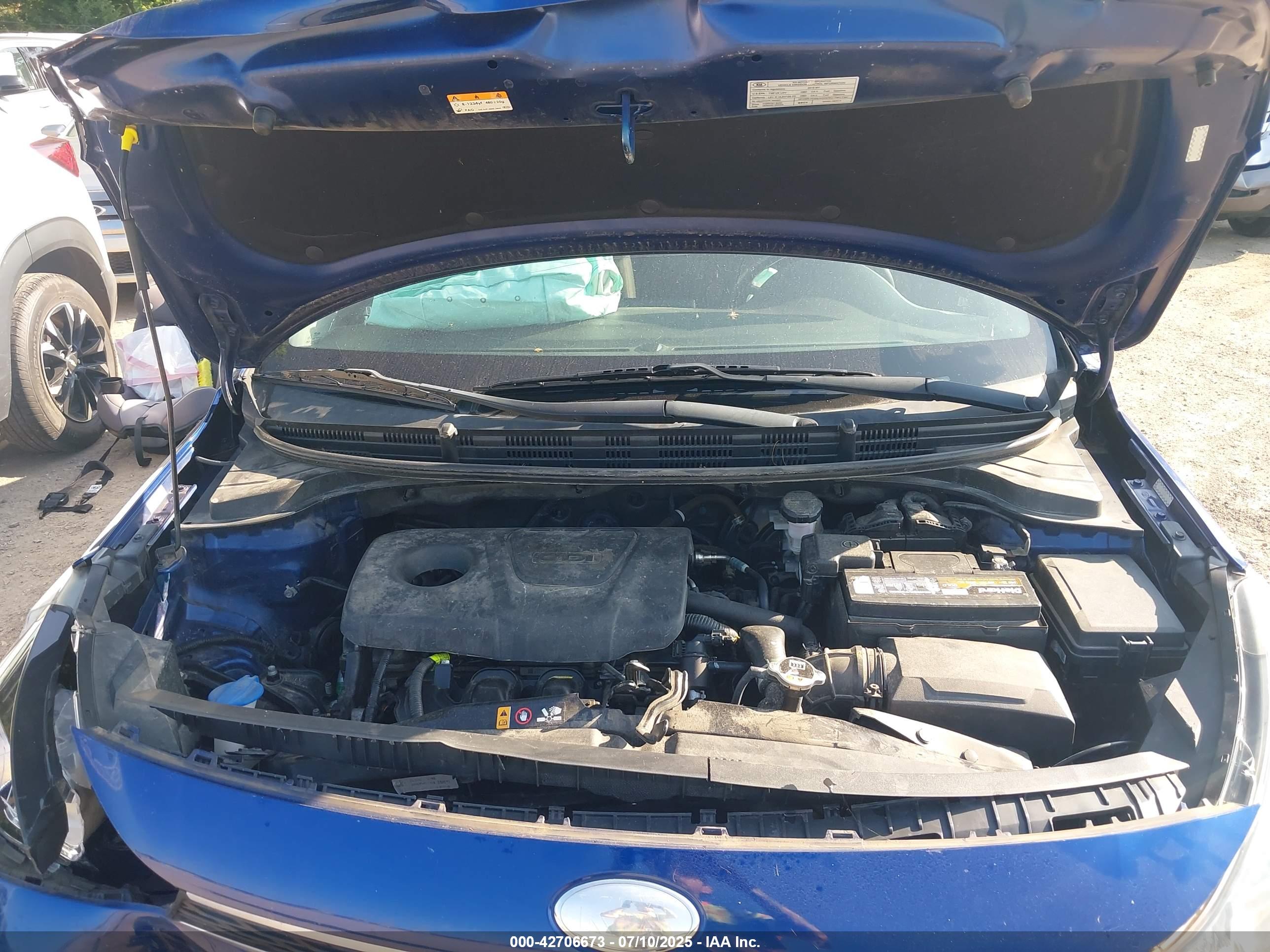 KIA RIO image 10