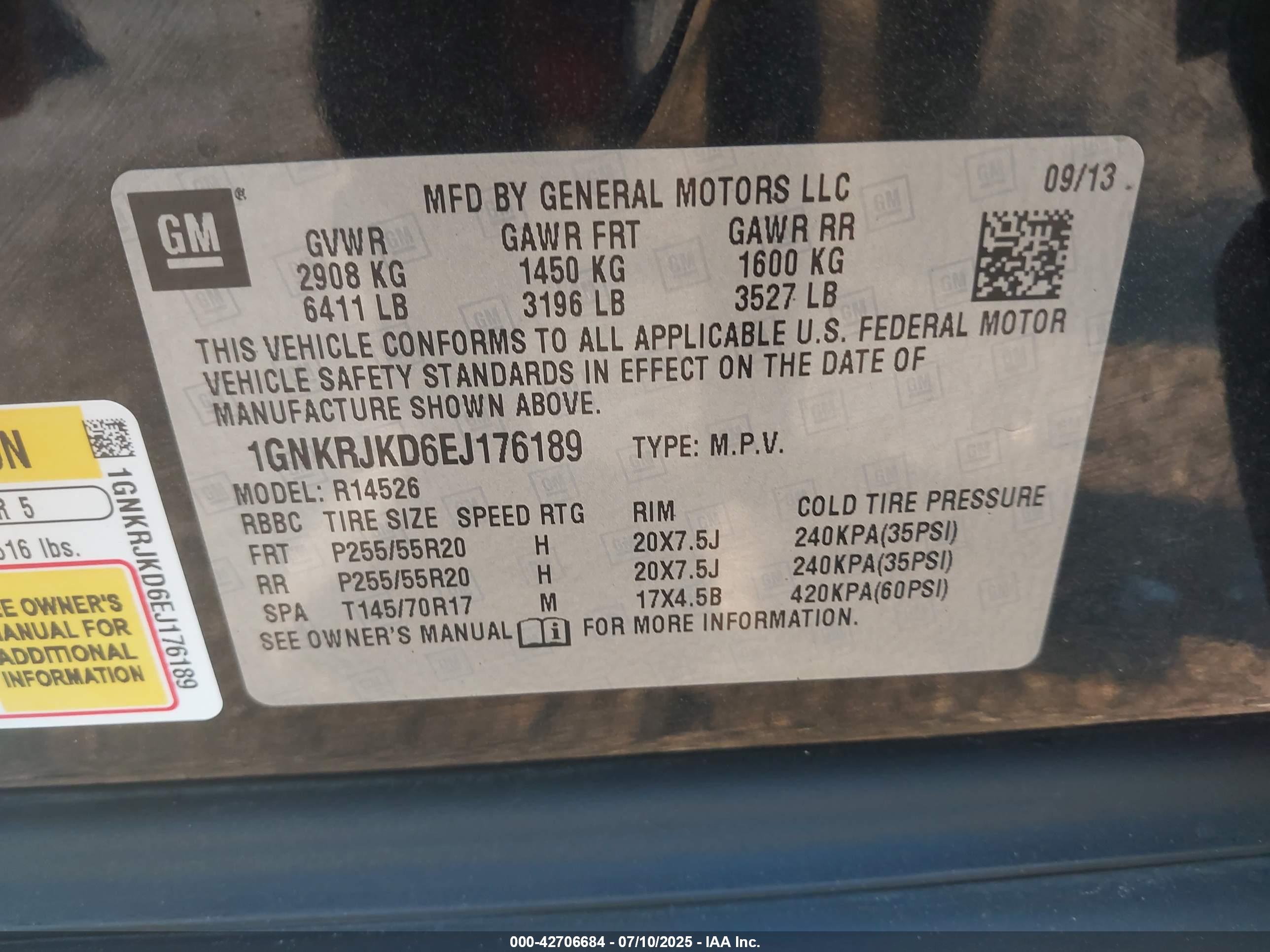 CHEVROLET TRAVERSE image 9