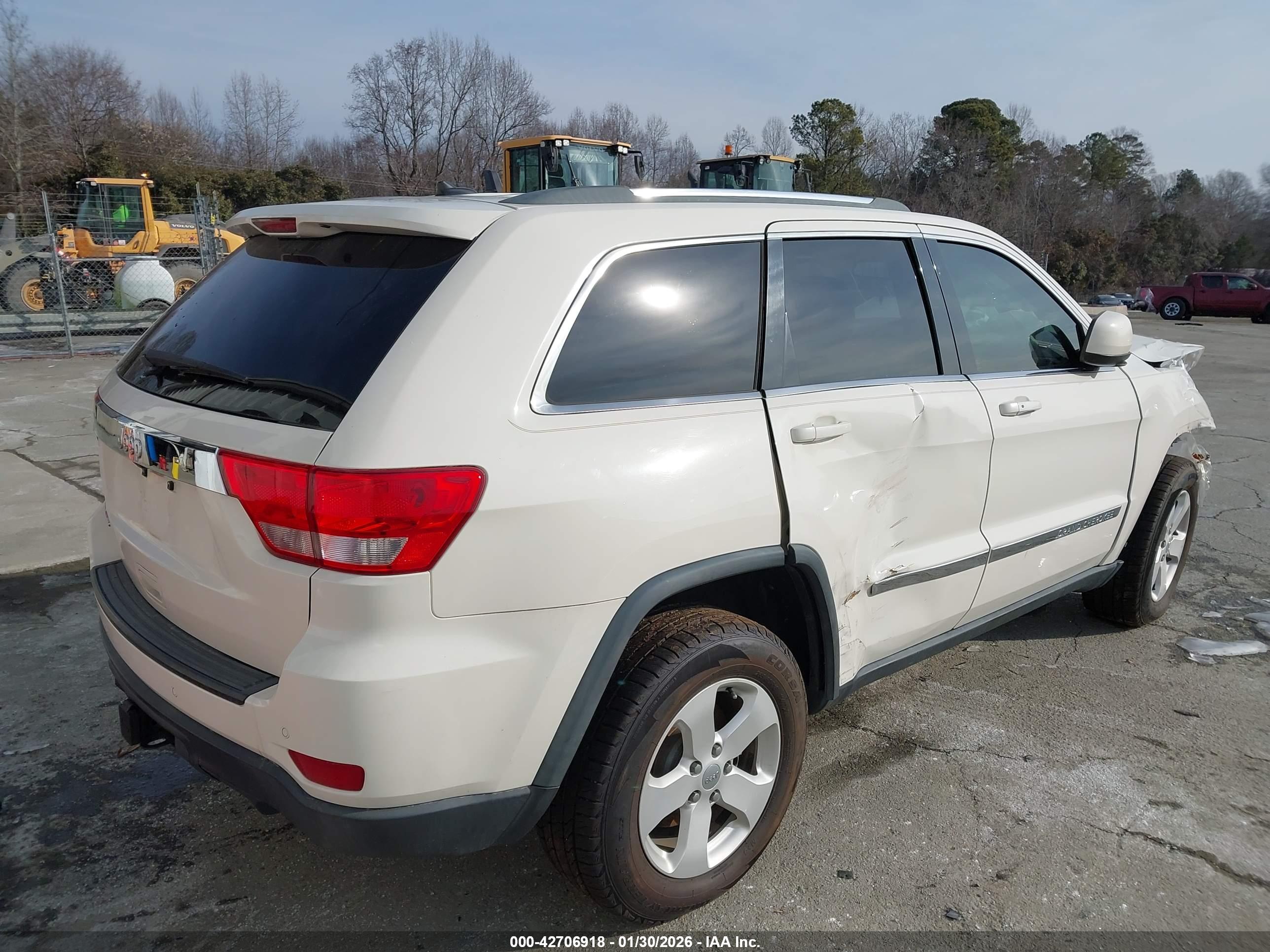 JEEP GRAND image 4