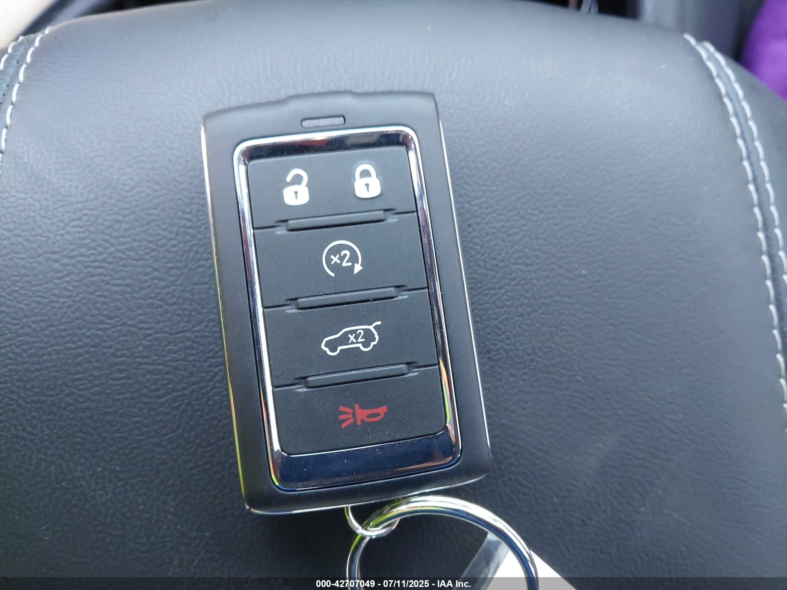 JEEP GRAND image 11