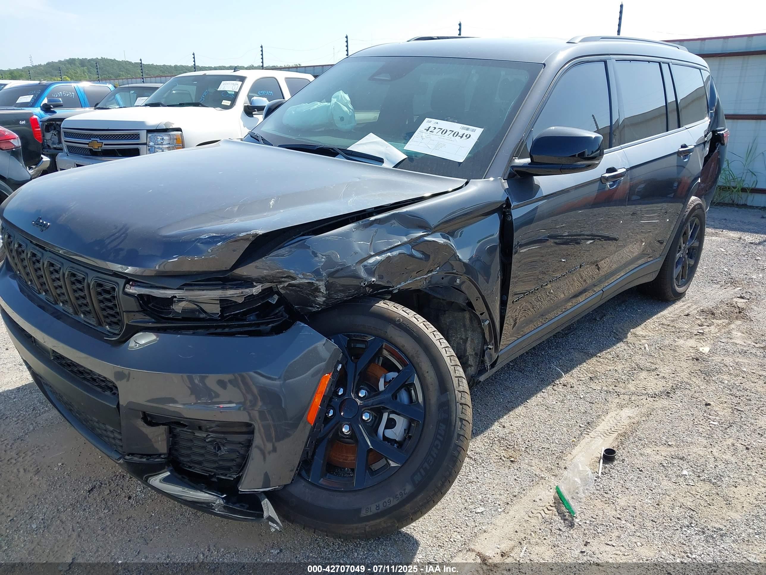 JEEP GRAND image 6