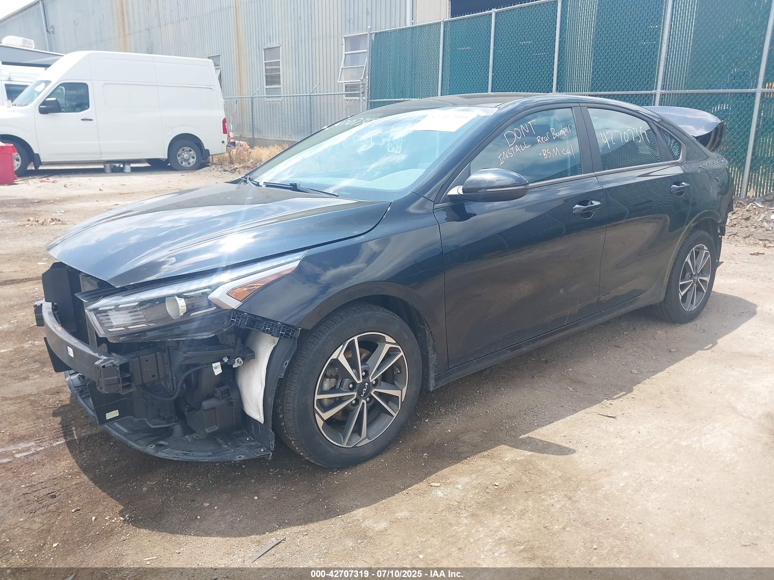 KIA FORTE image 2