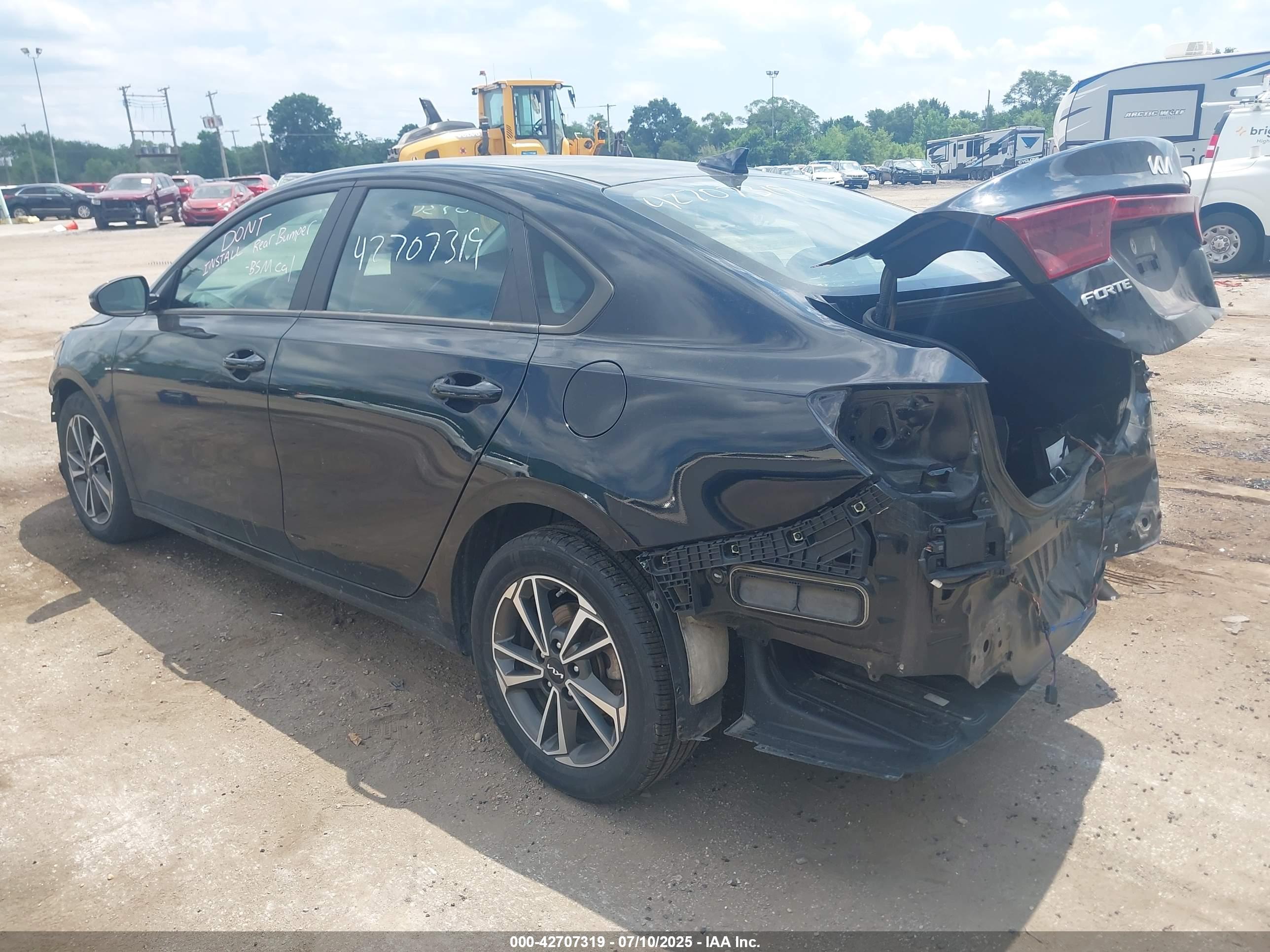 KIA FORTE image 3