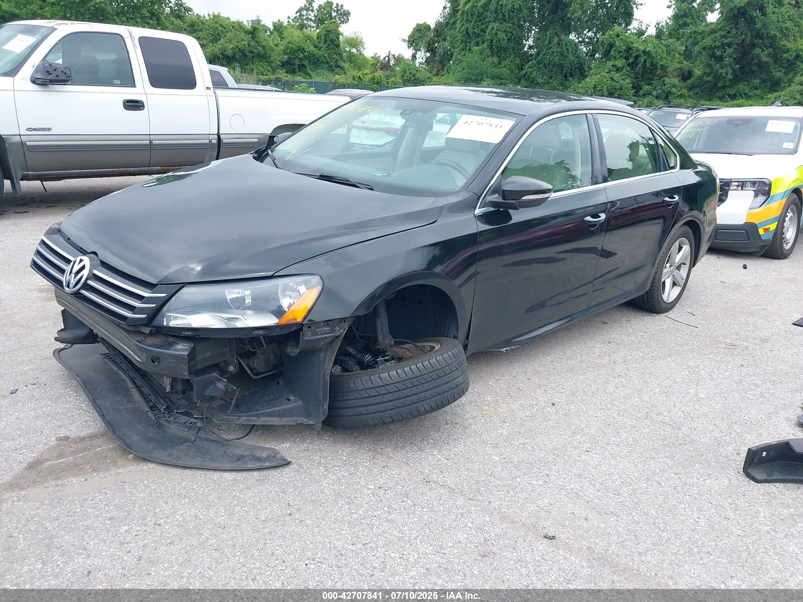 VOLKSWAGEN PASSAT image 2