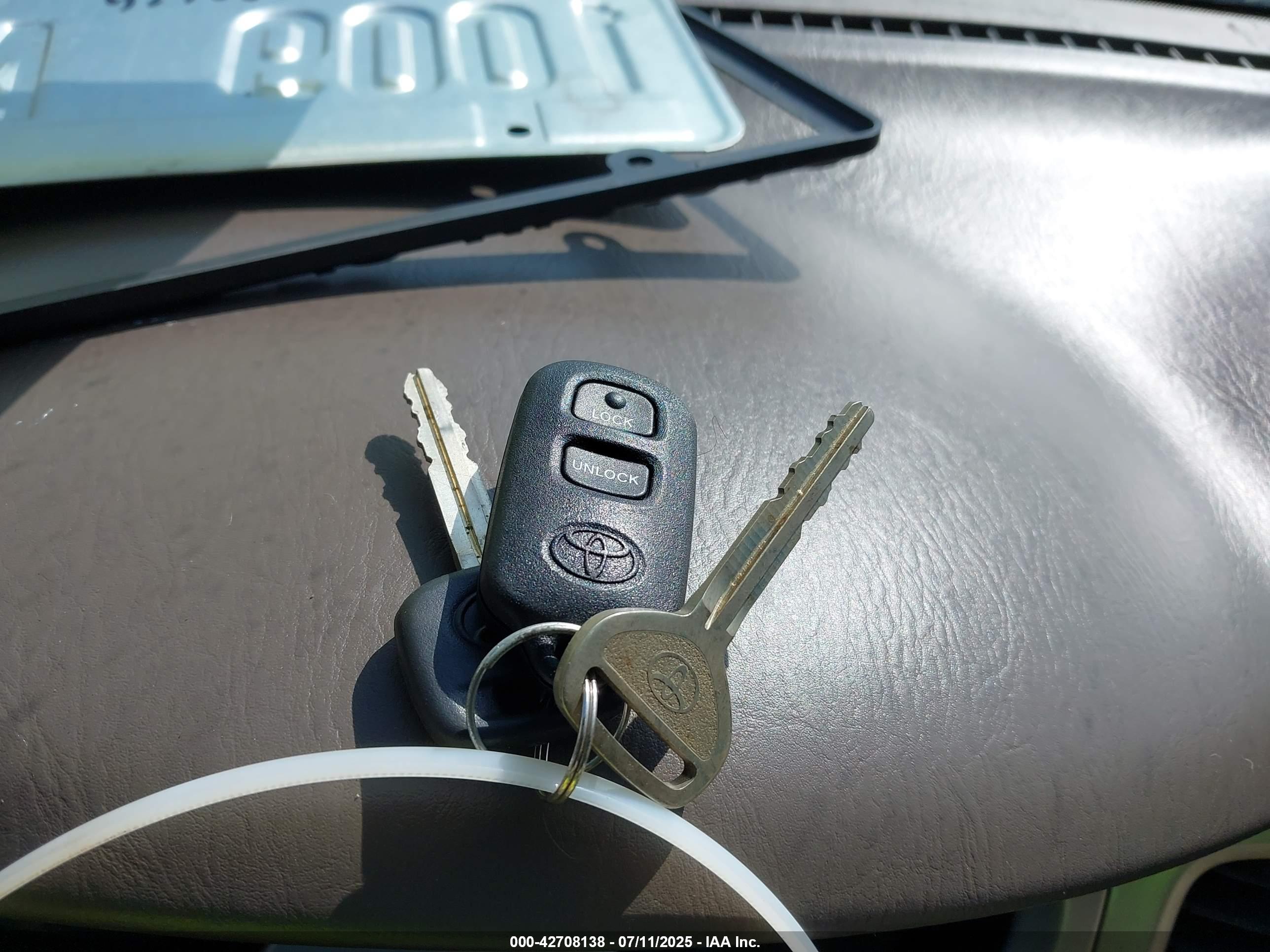 TOYOTA HIGHLANDER image 11