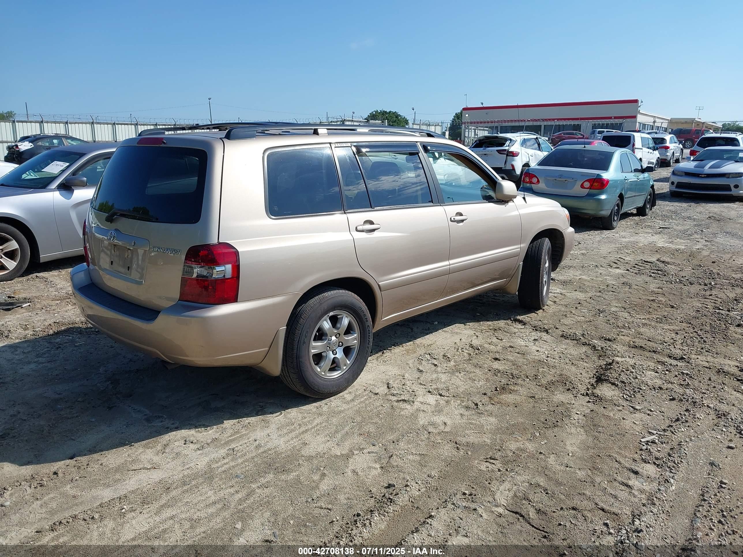 TOYOTA HIGHLANDER image 4
