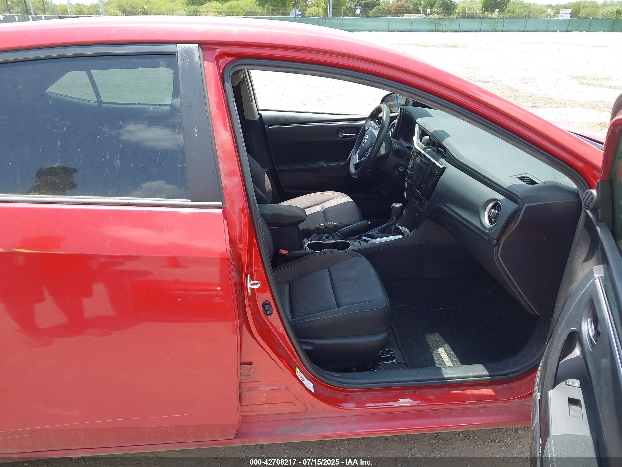 TOYOTA COROLLA image 5