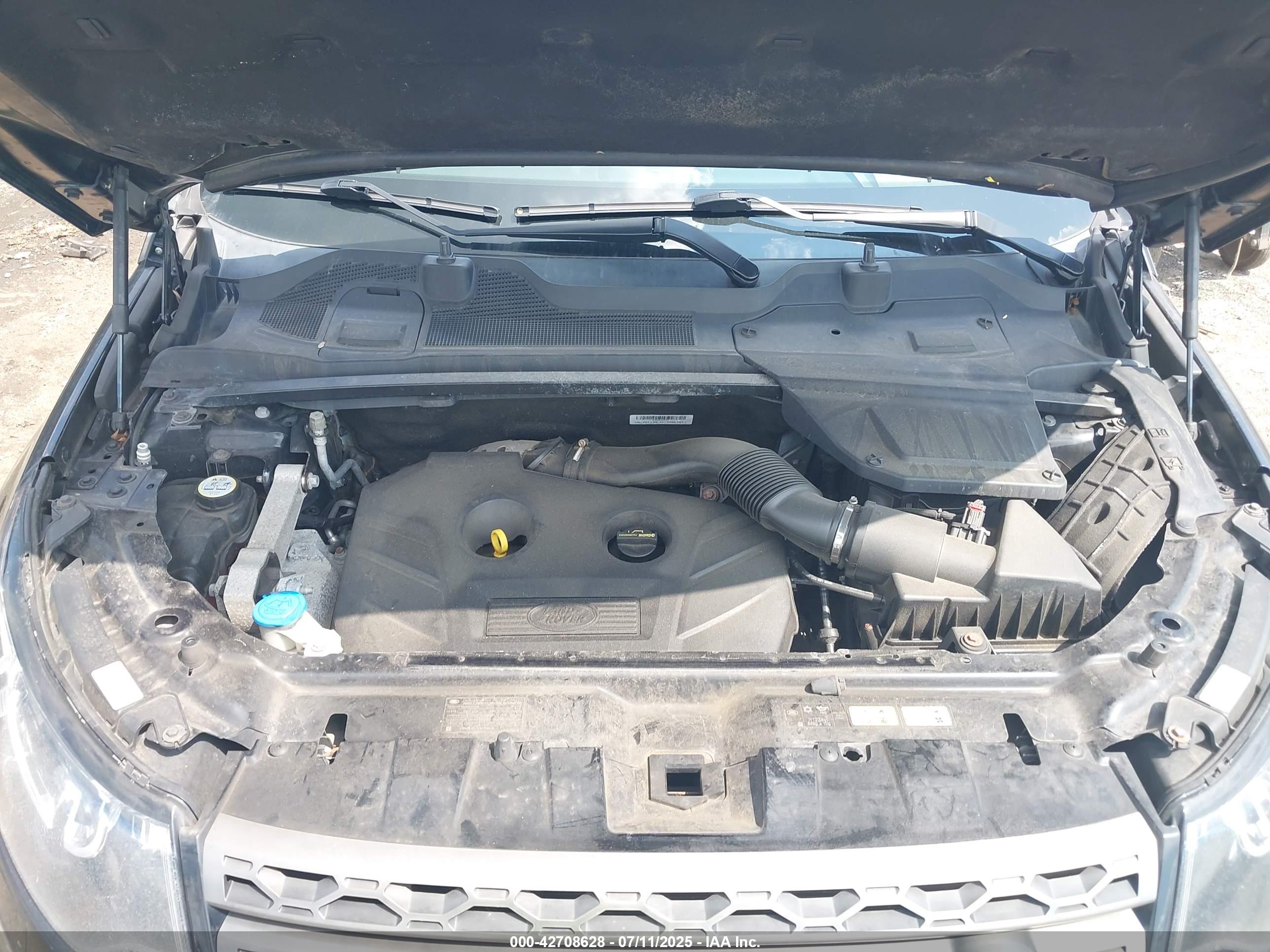 LAND ROVER image 10