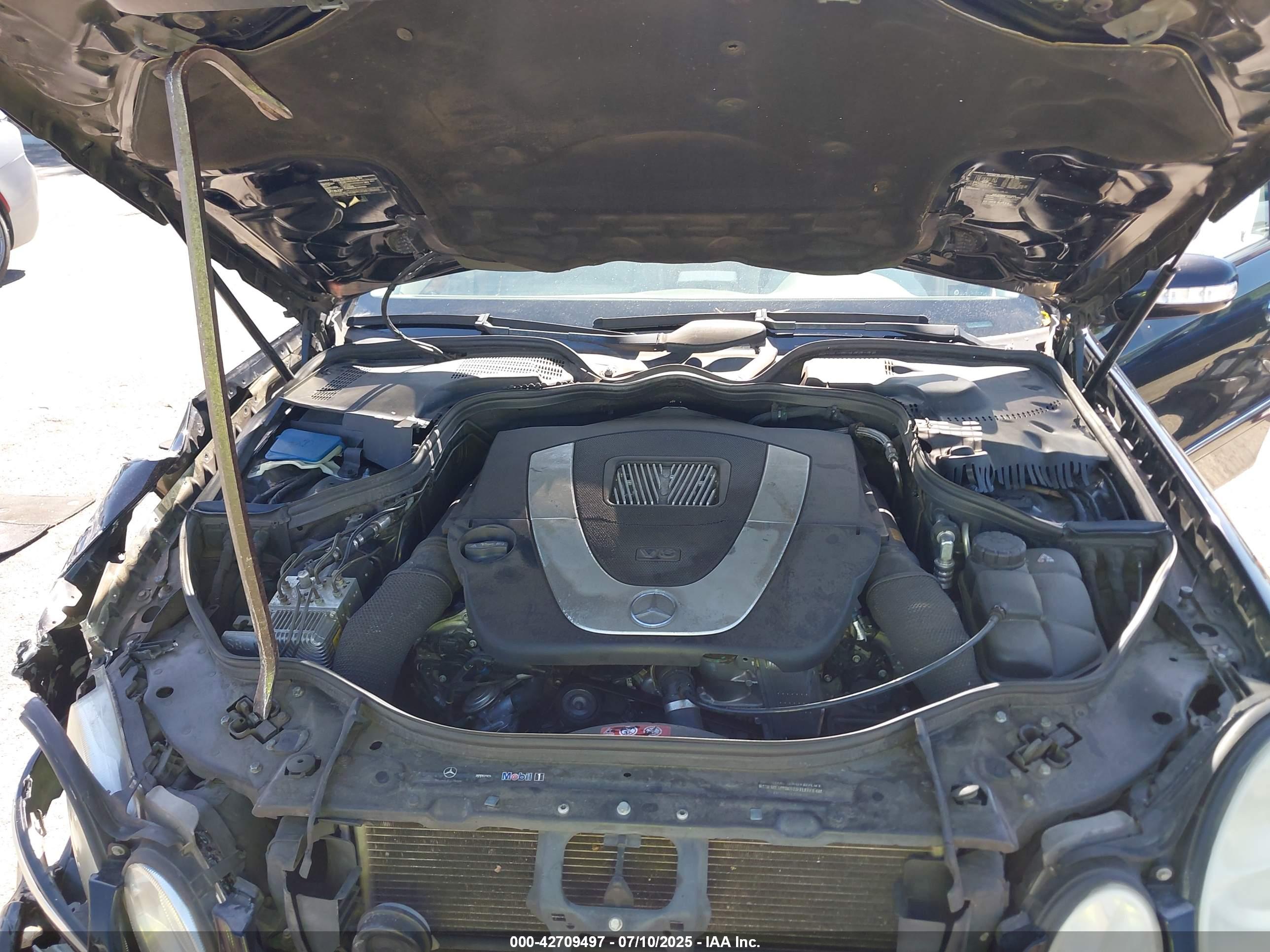 MERCEDES-BENZ E image 10