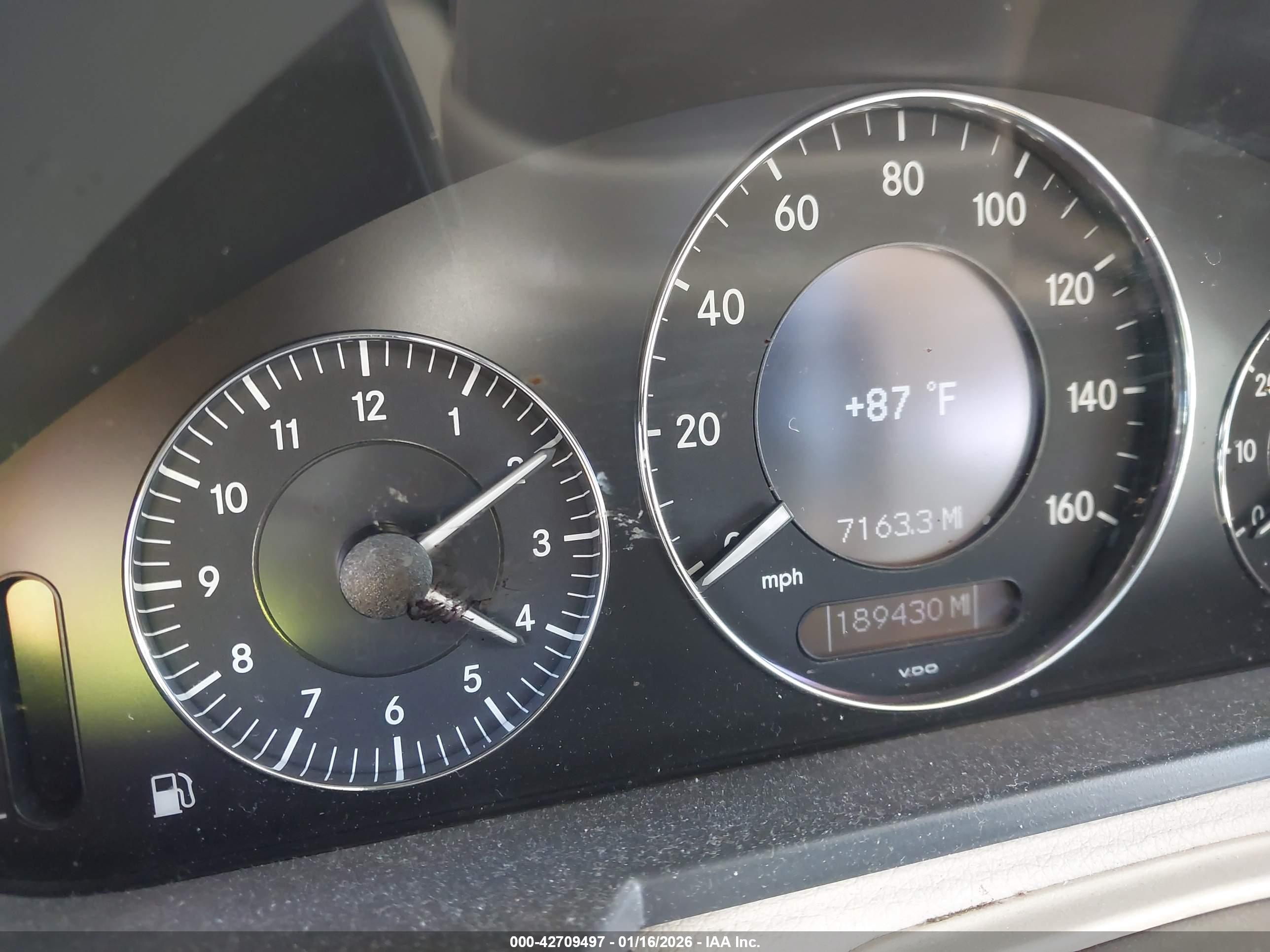 MERCEDES-BENZ E image 7