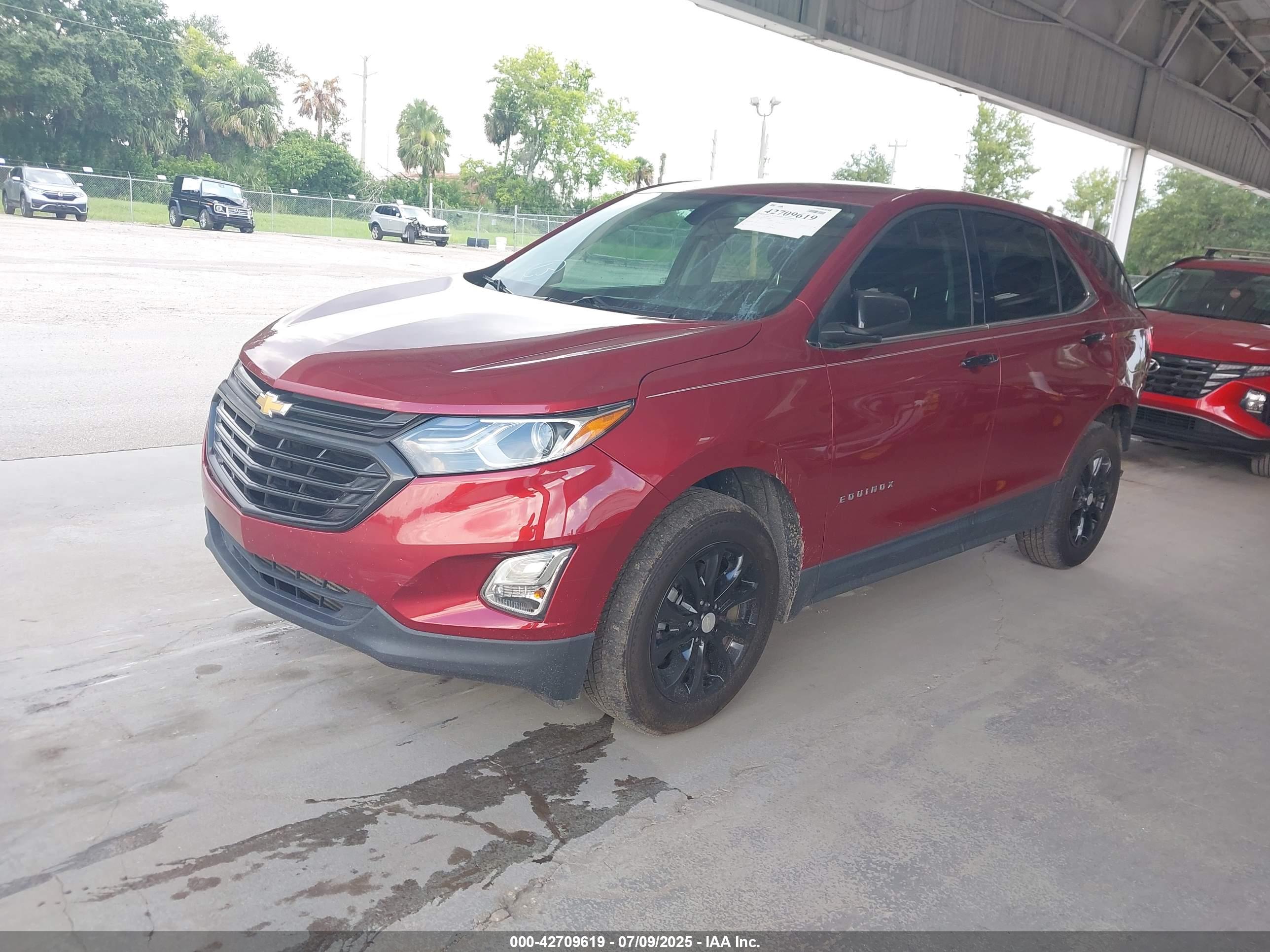 CHEVROLET EQUINOX image 2