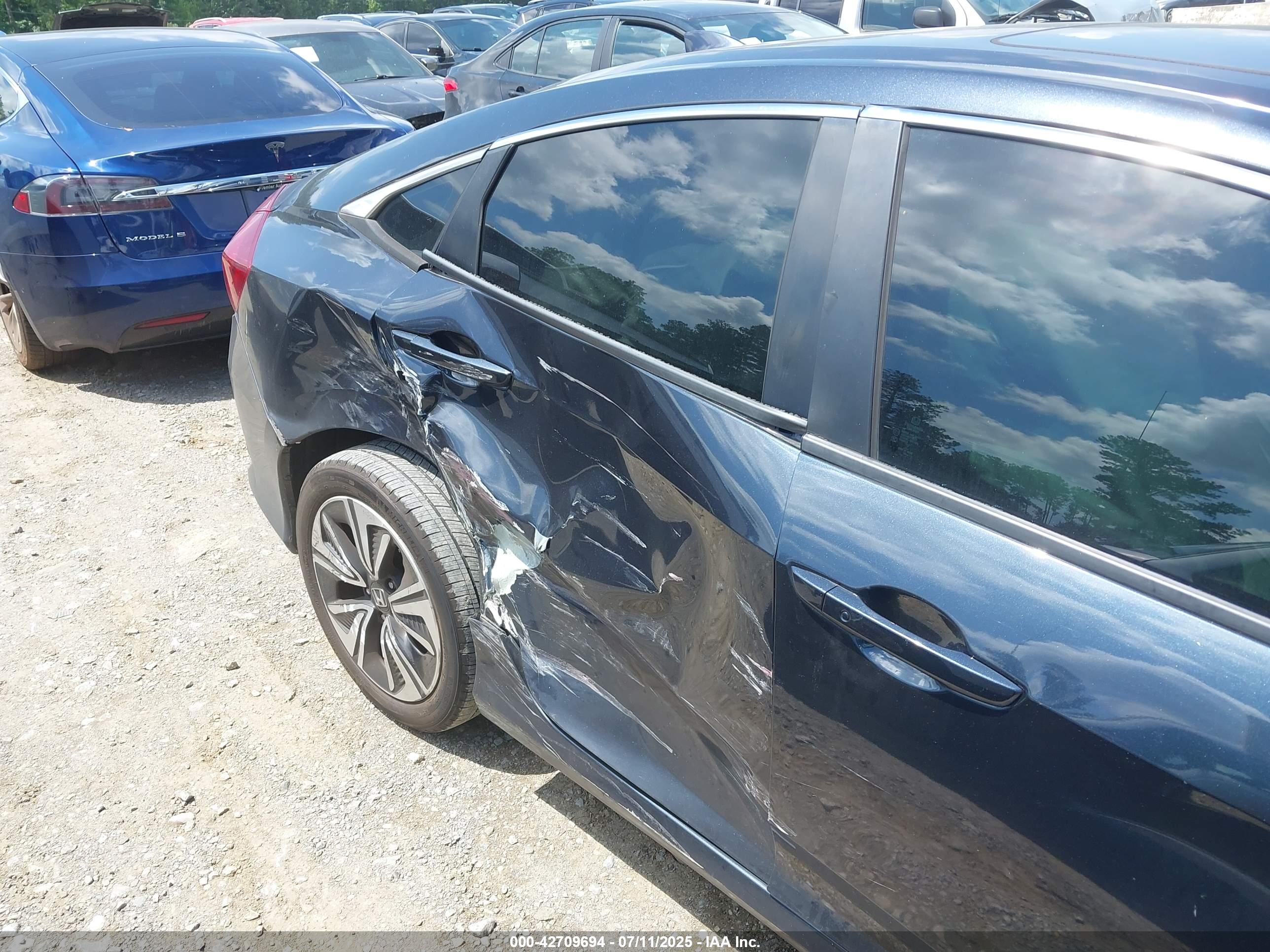 HONDA CIVIC image 6
