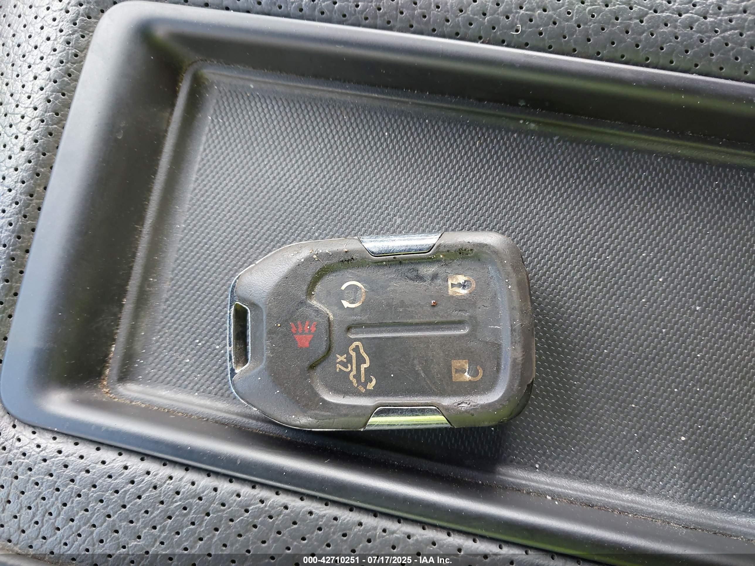 GMC SIERRA image 11
