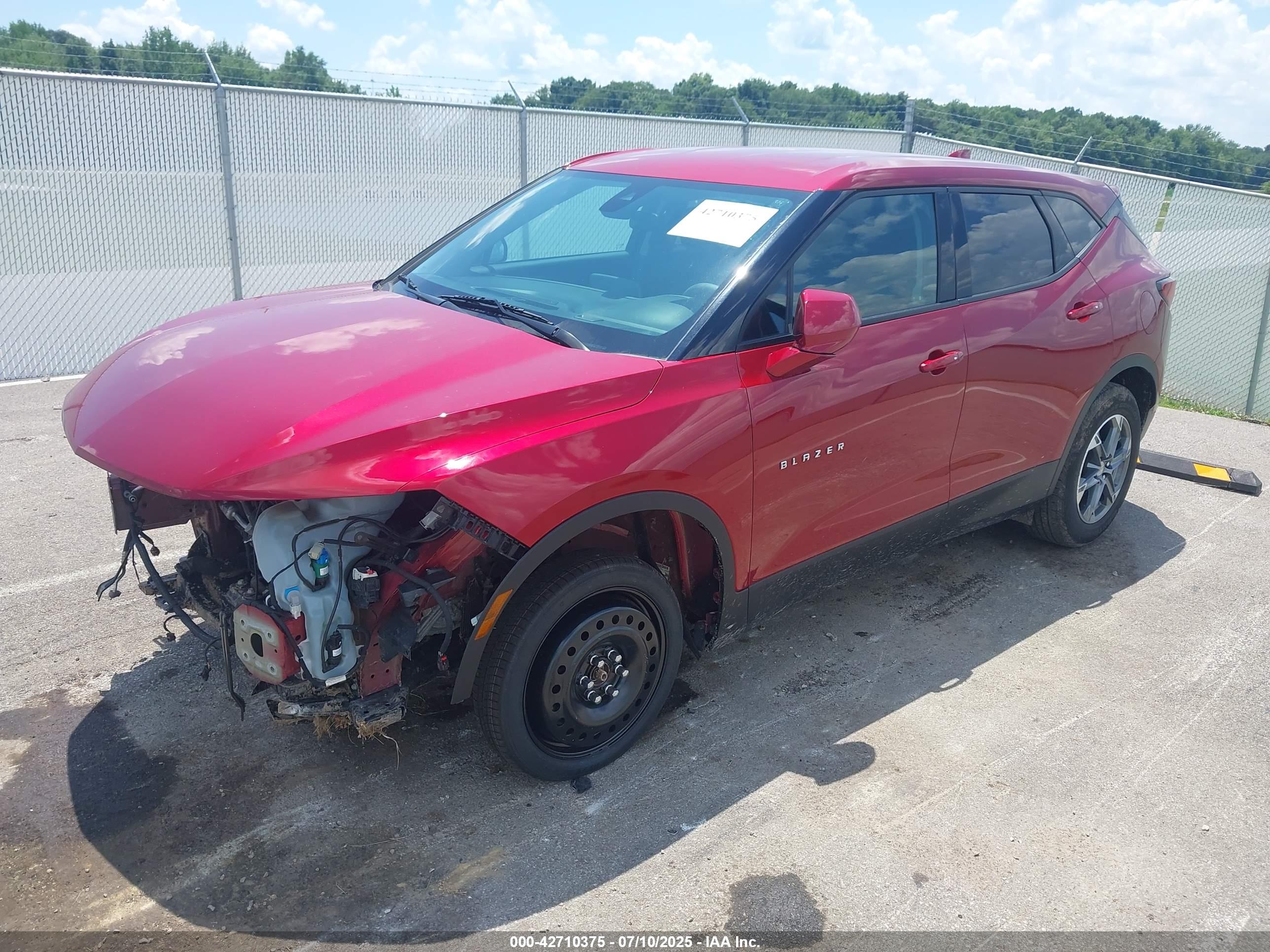 CHEVROLET BLAZER image 2