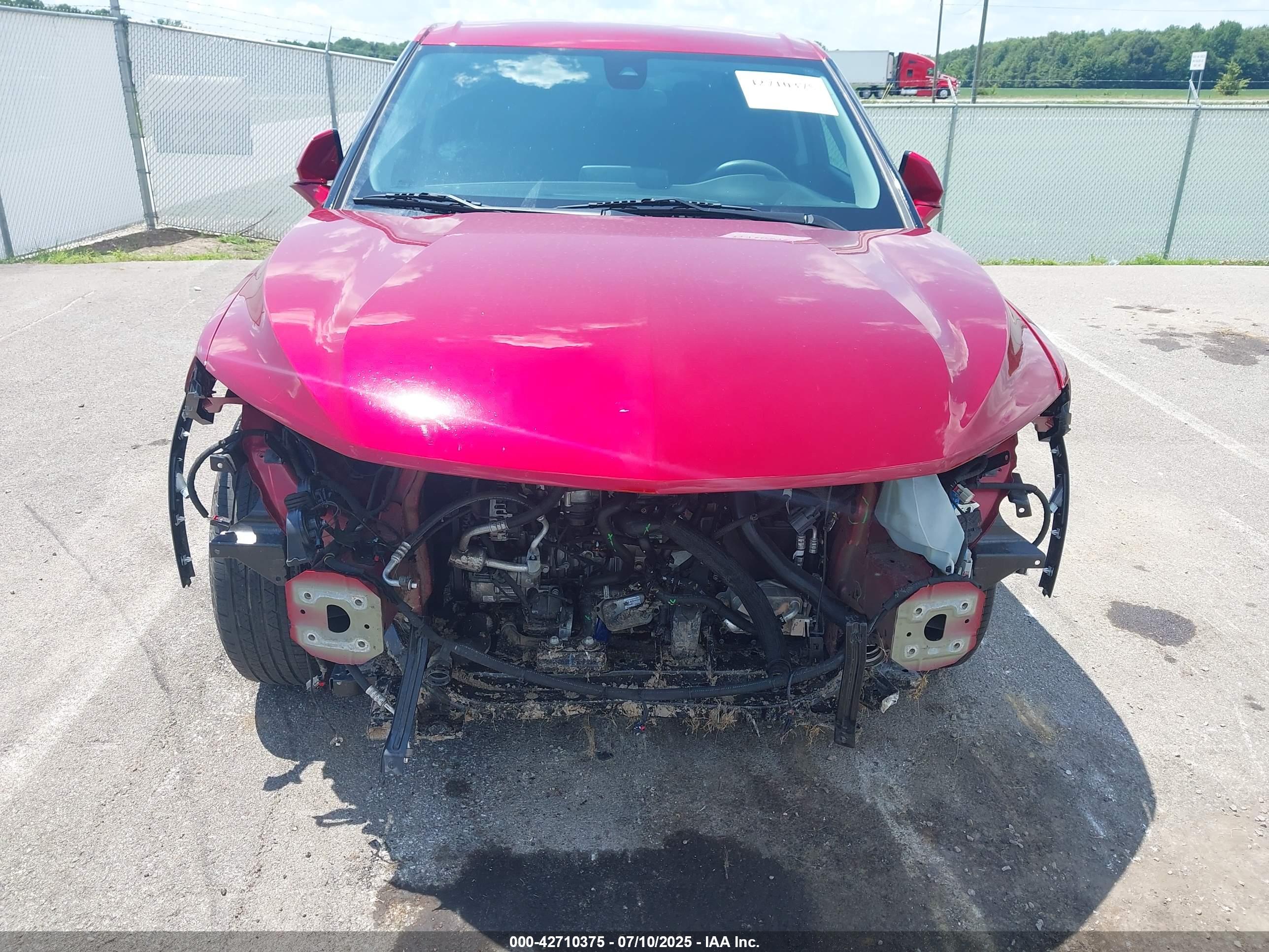 CHEVROLET BLAZER image 6