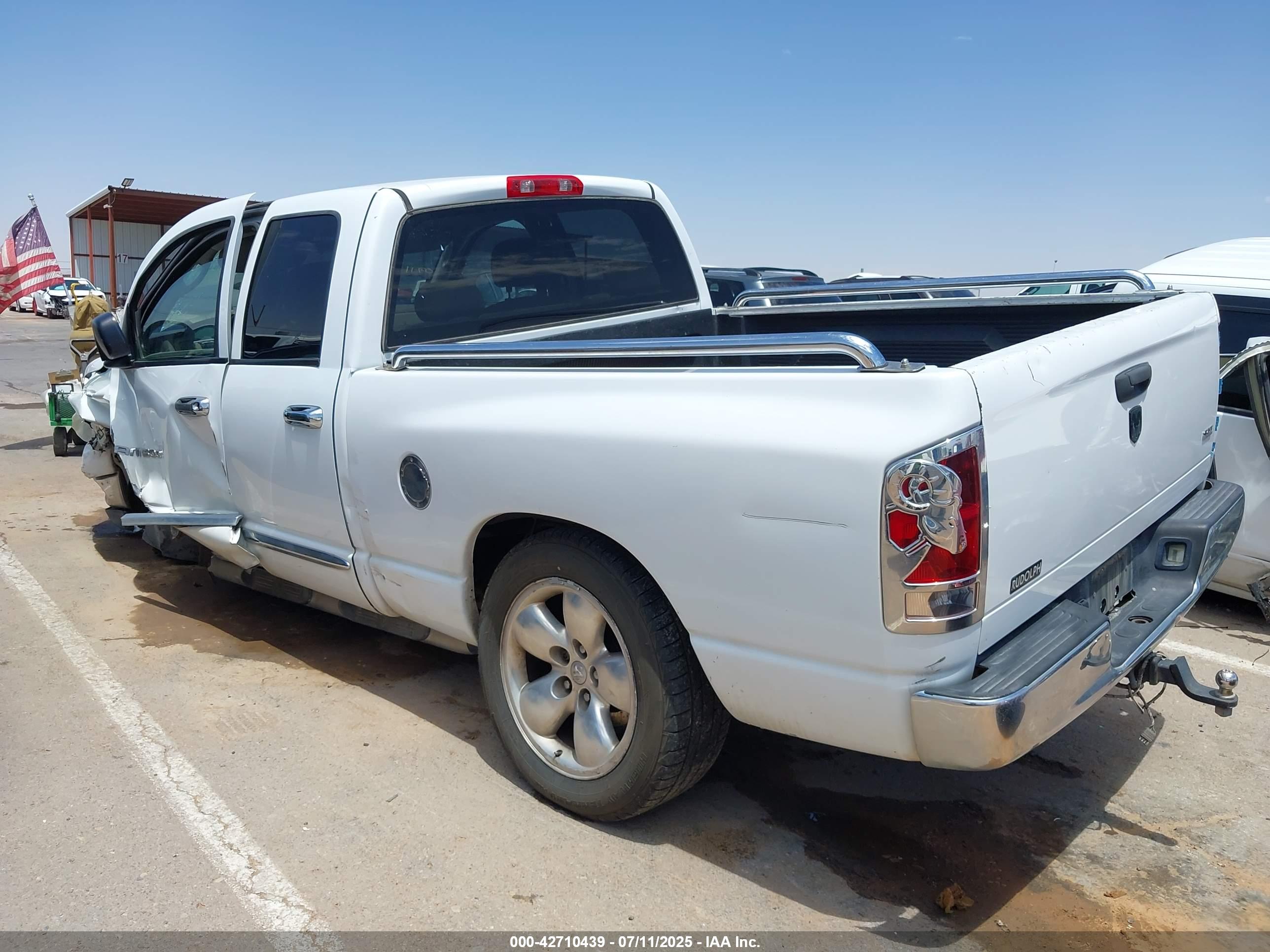 DODGE RAM image 3