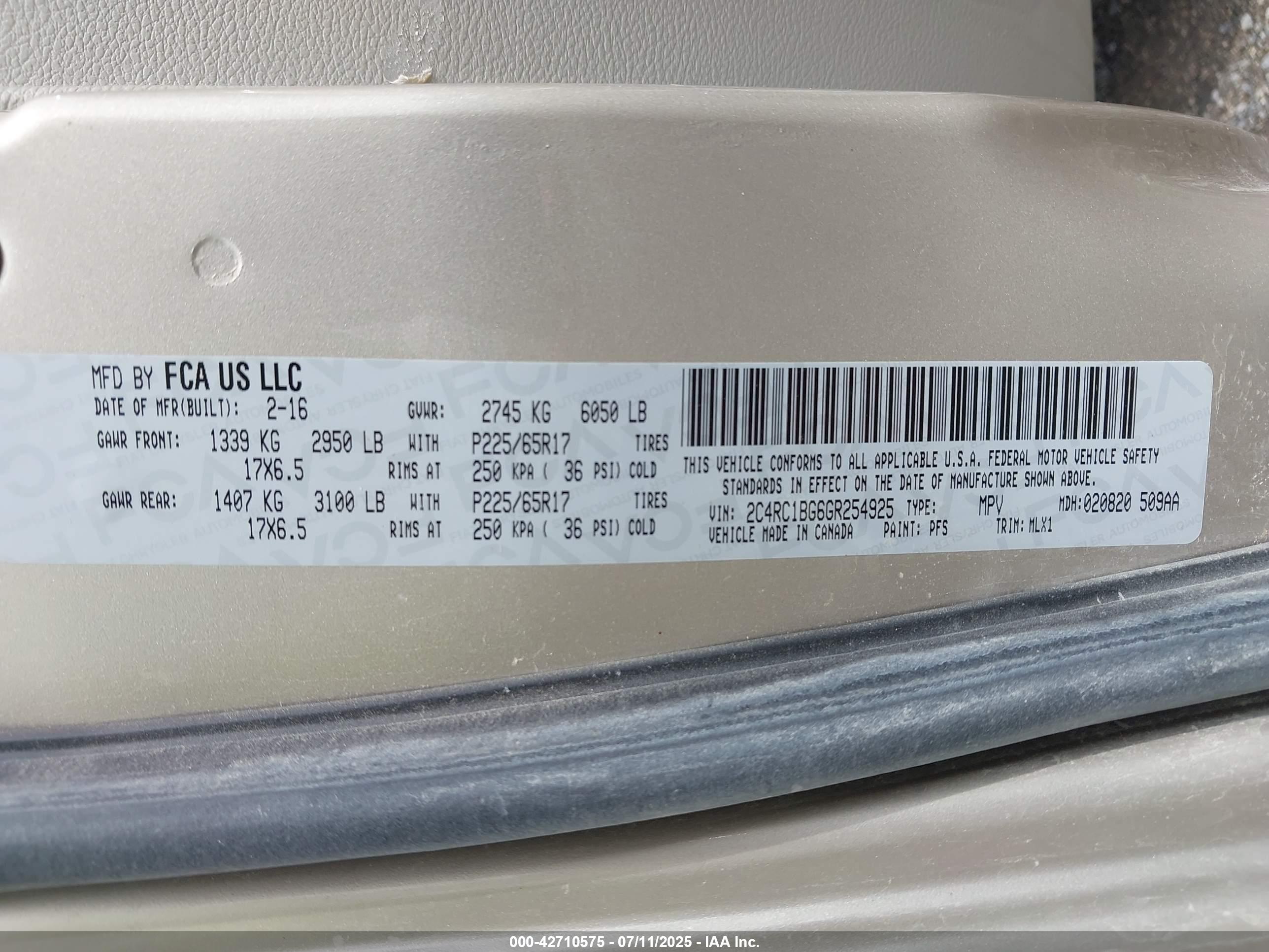CHRYSLER TOWN image 9