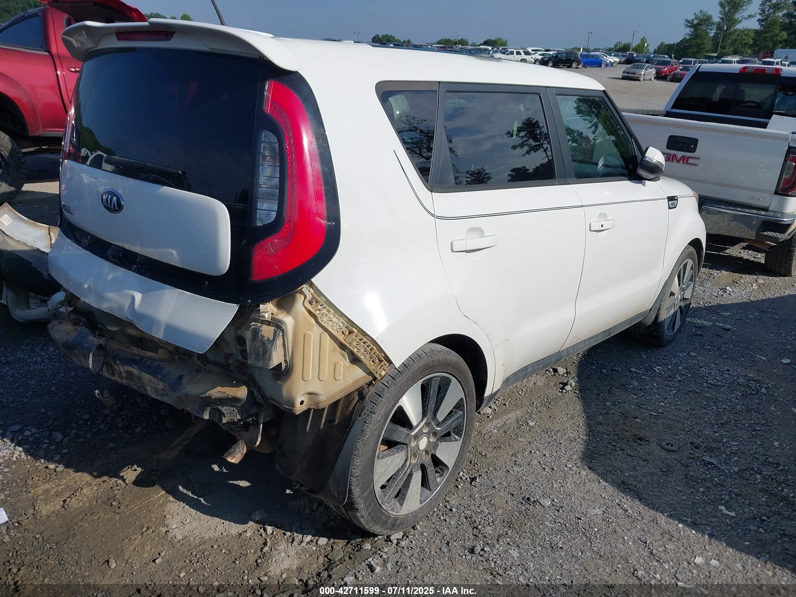 KIA SOUL image 4