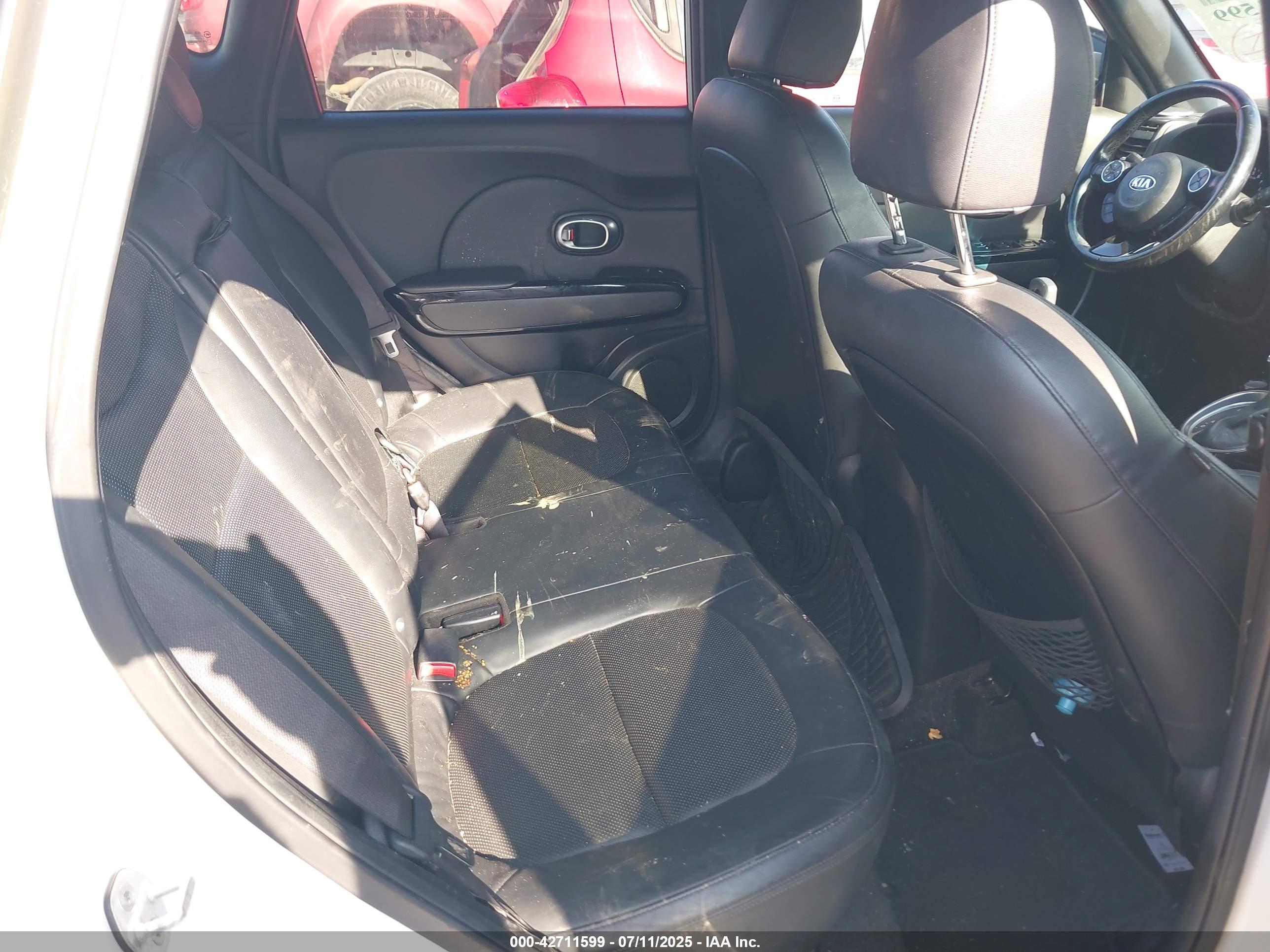 KIA SOUL image 8