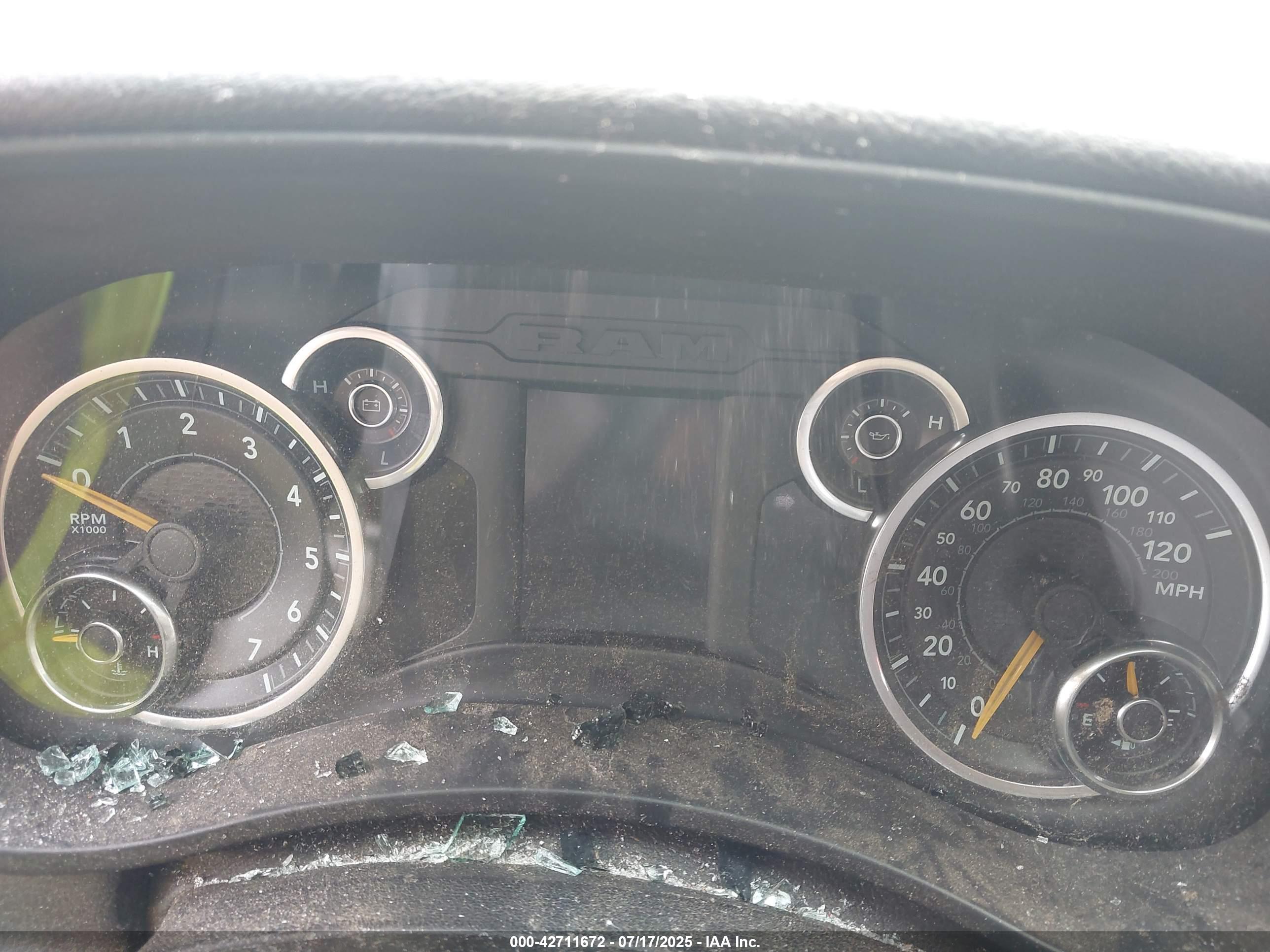 RAM 2500 image 7