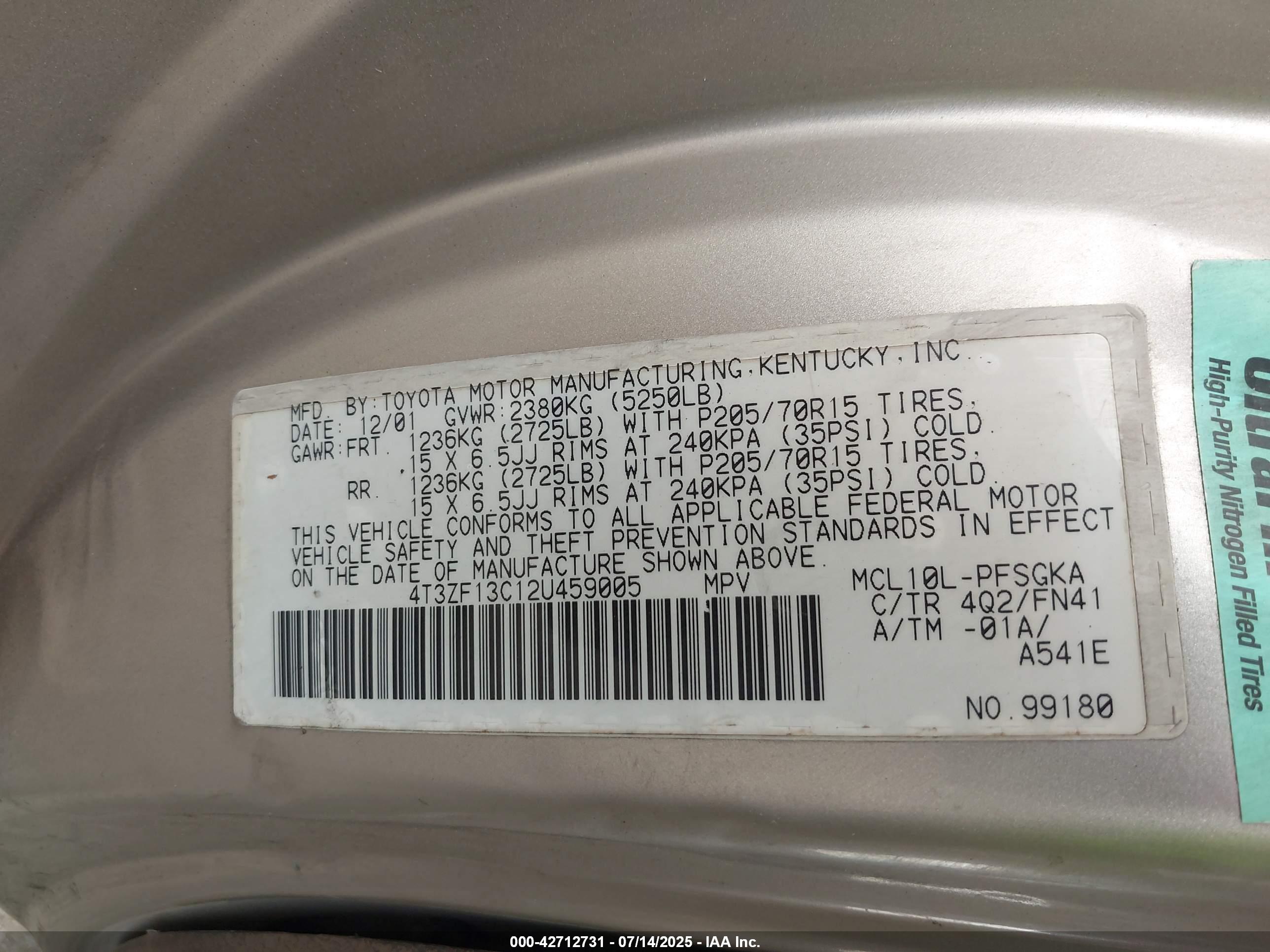 TOYOTA SIENNA image 9