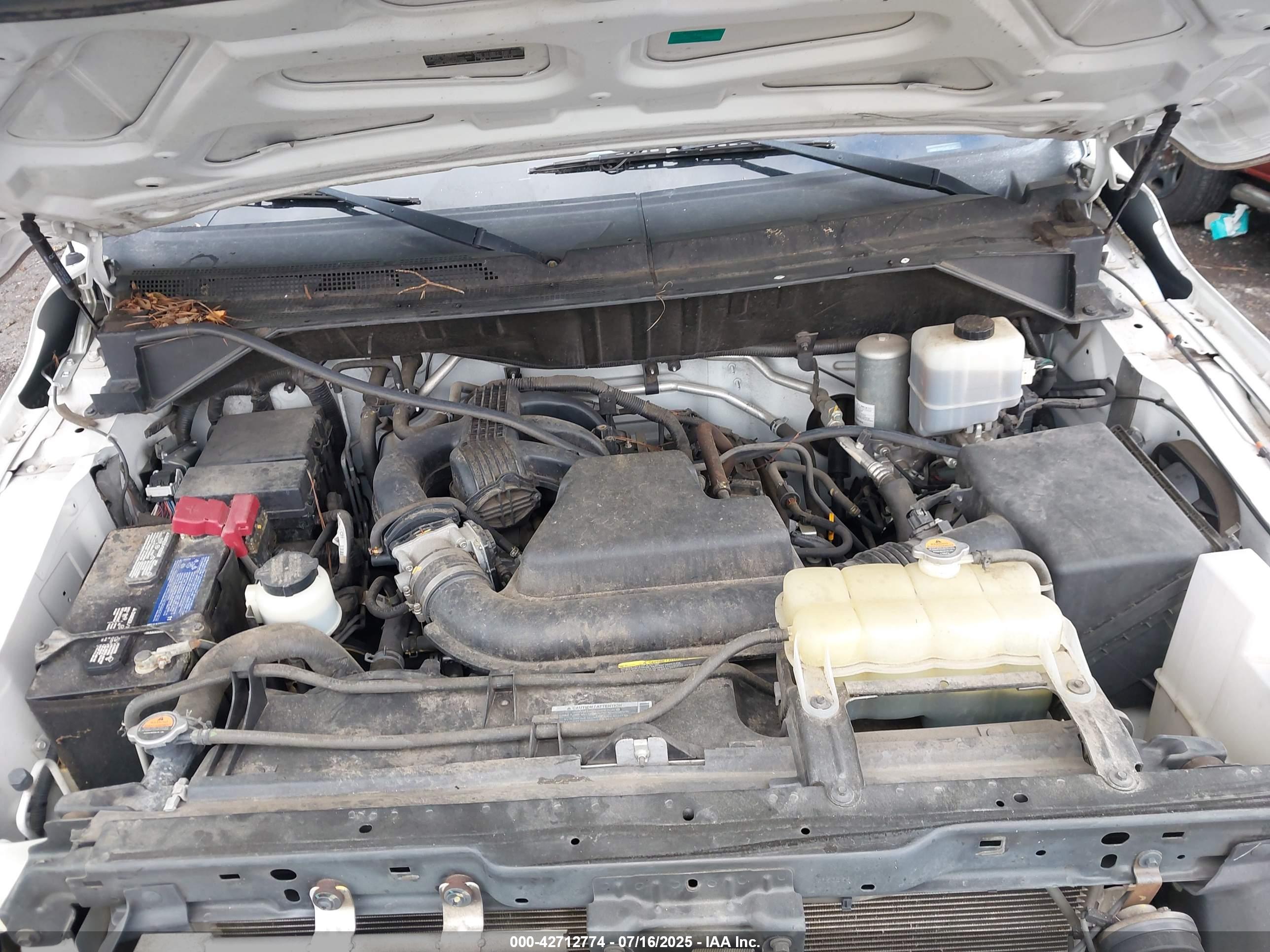 NISSAN NV image 10