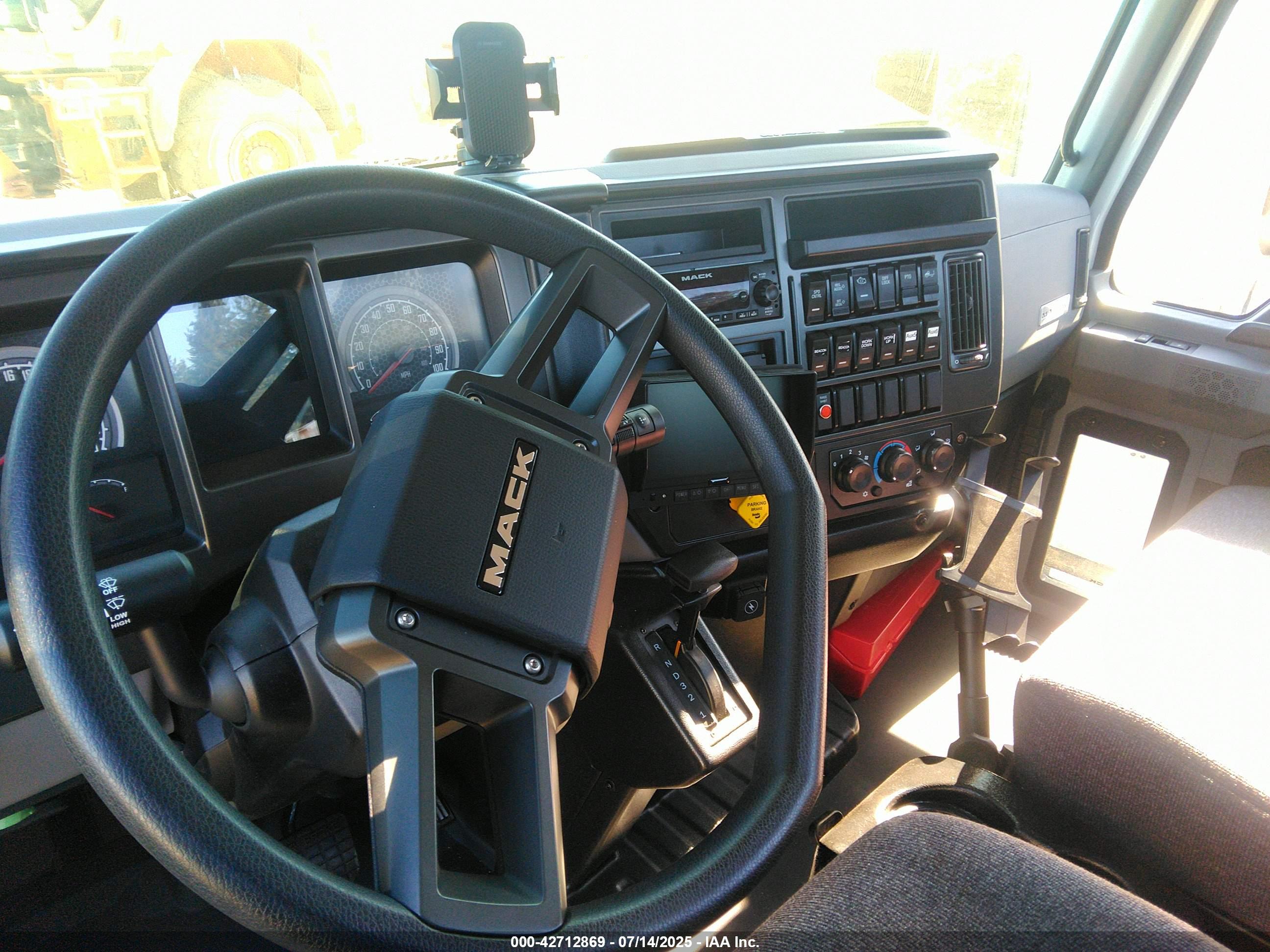 MACK MD image 8