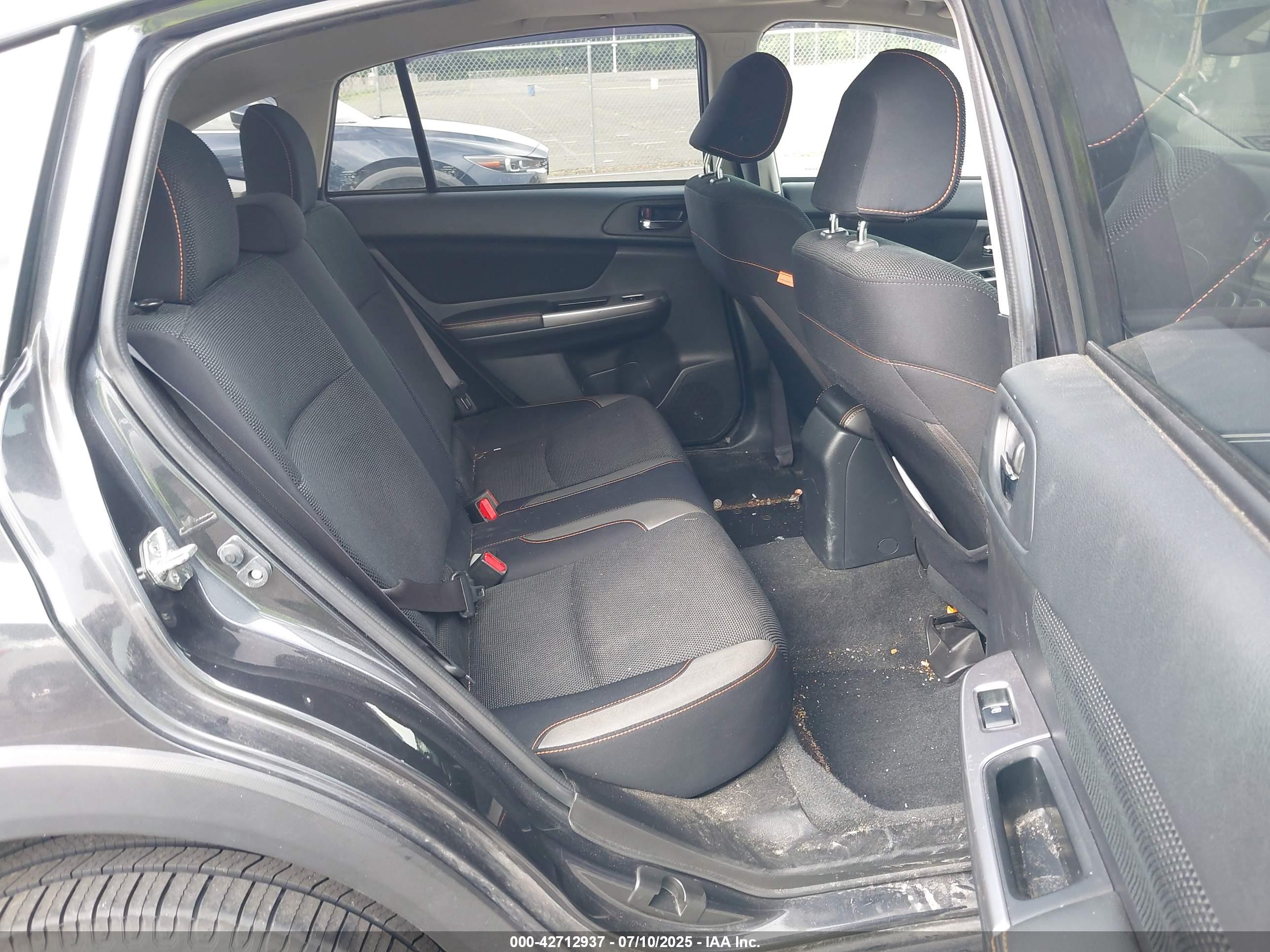 SUBARU CROSSTREK image 8
