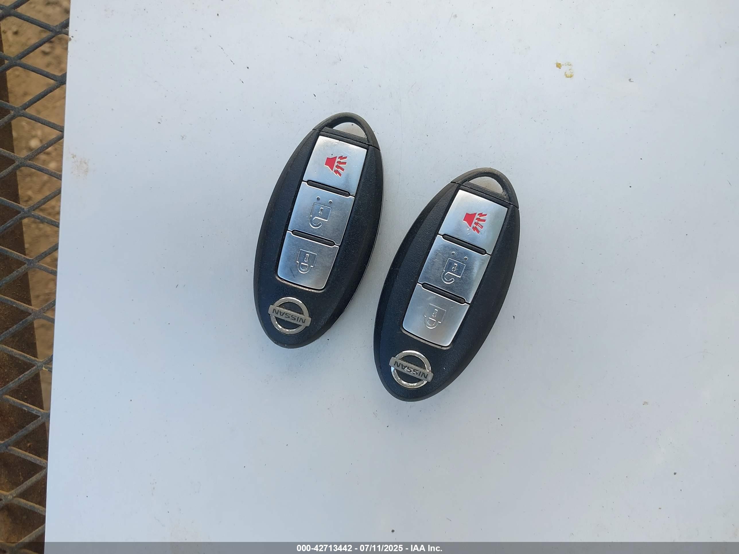 NISSAN QUEST image 11