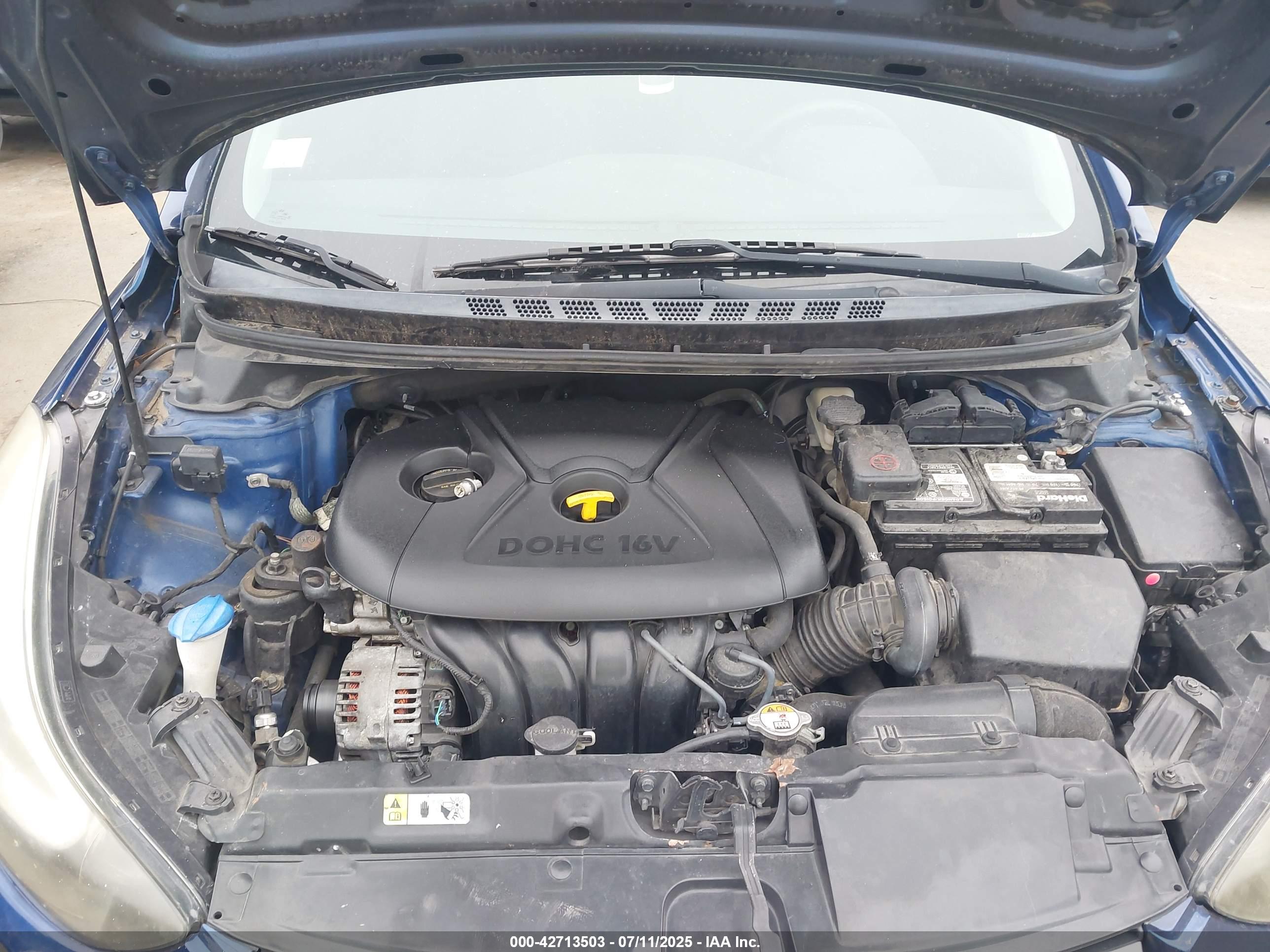 HYUNDAI ELANTRA image 10