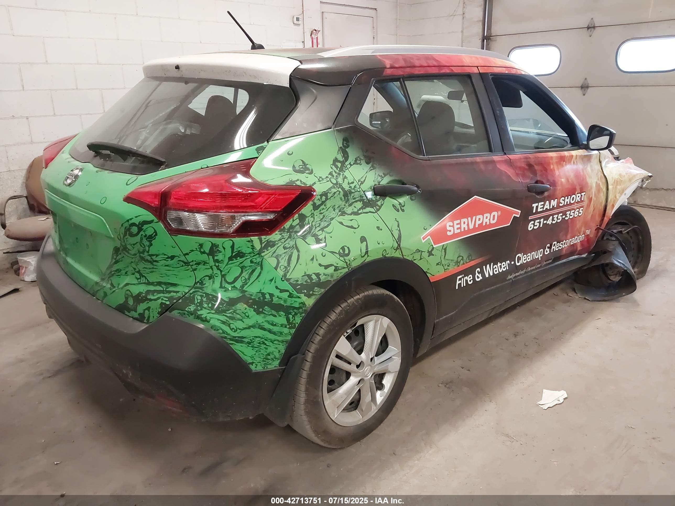 NISSAN KICKS image 4