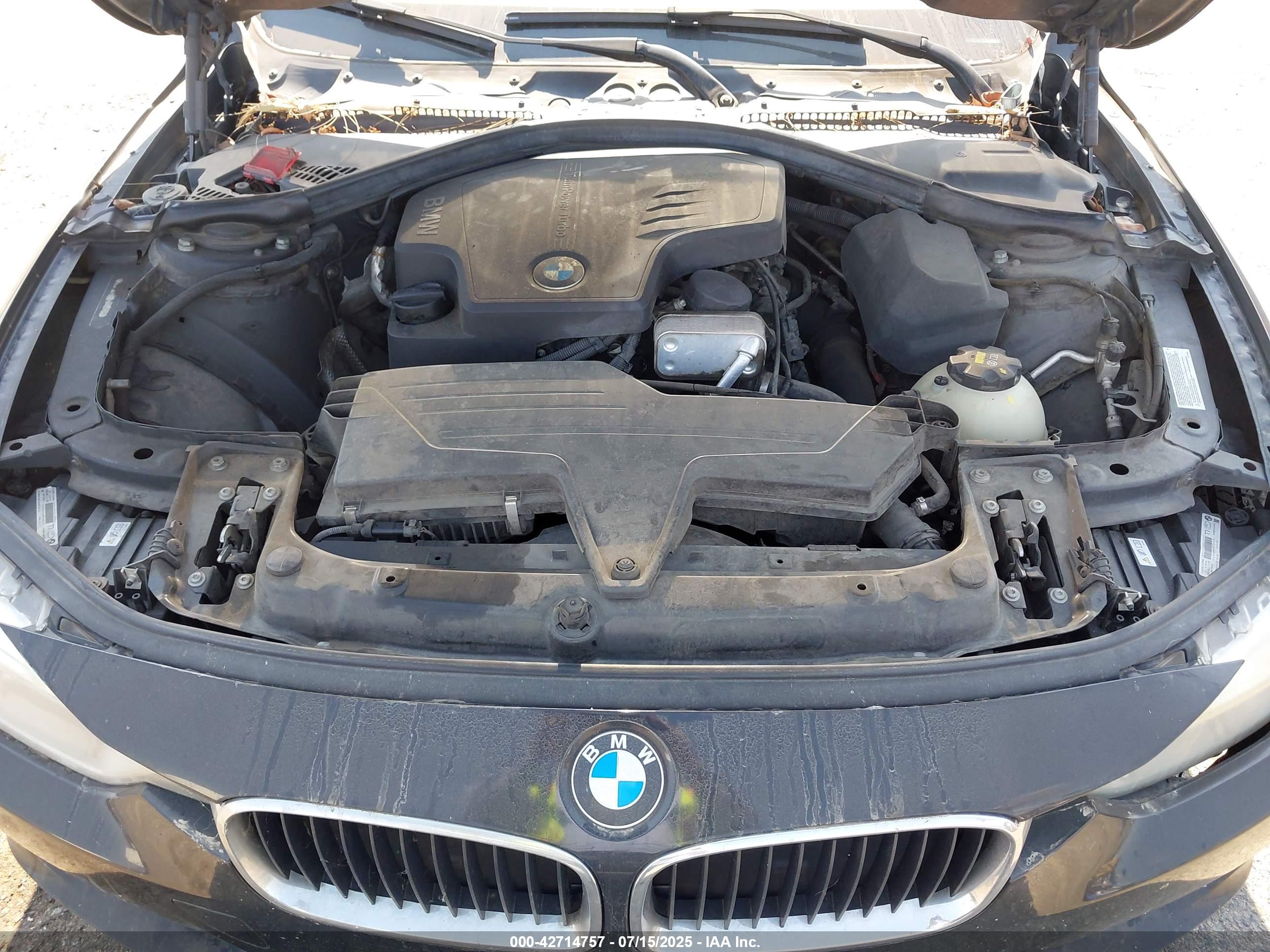 BMW 328I image 10