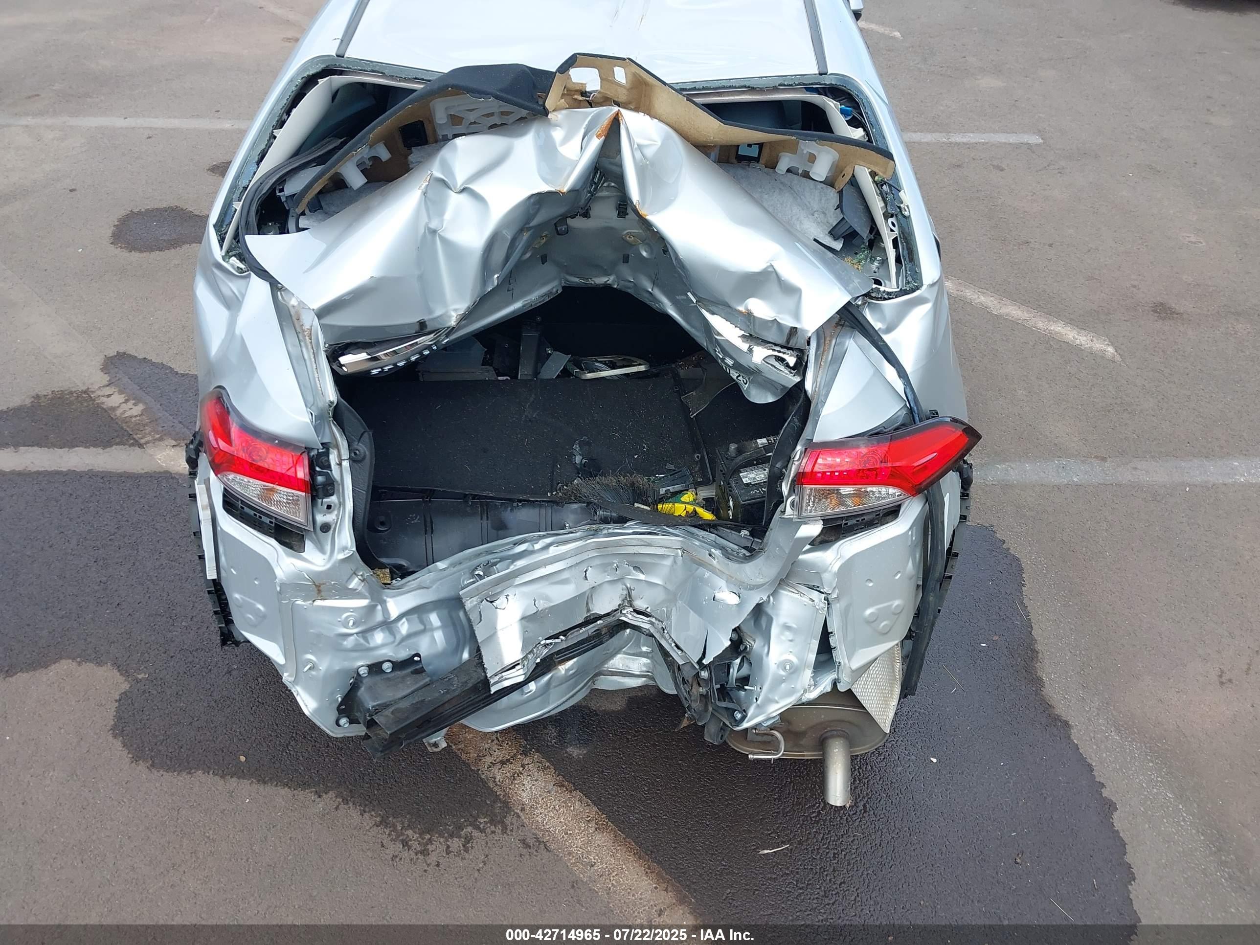 TOYOTA COROLLA image 6