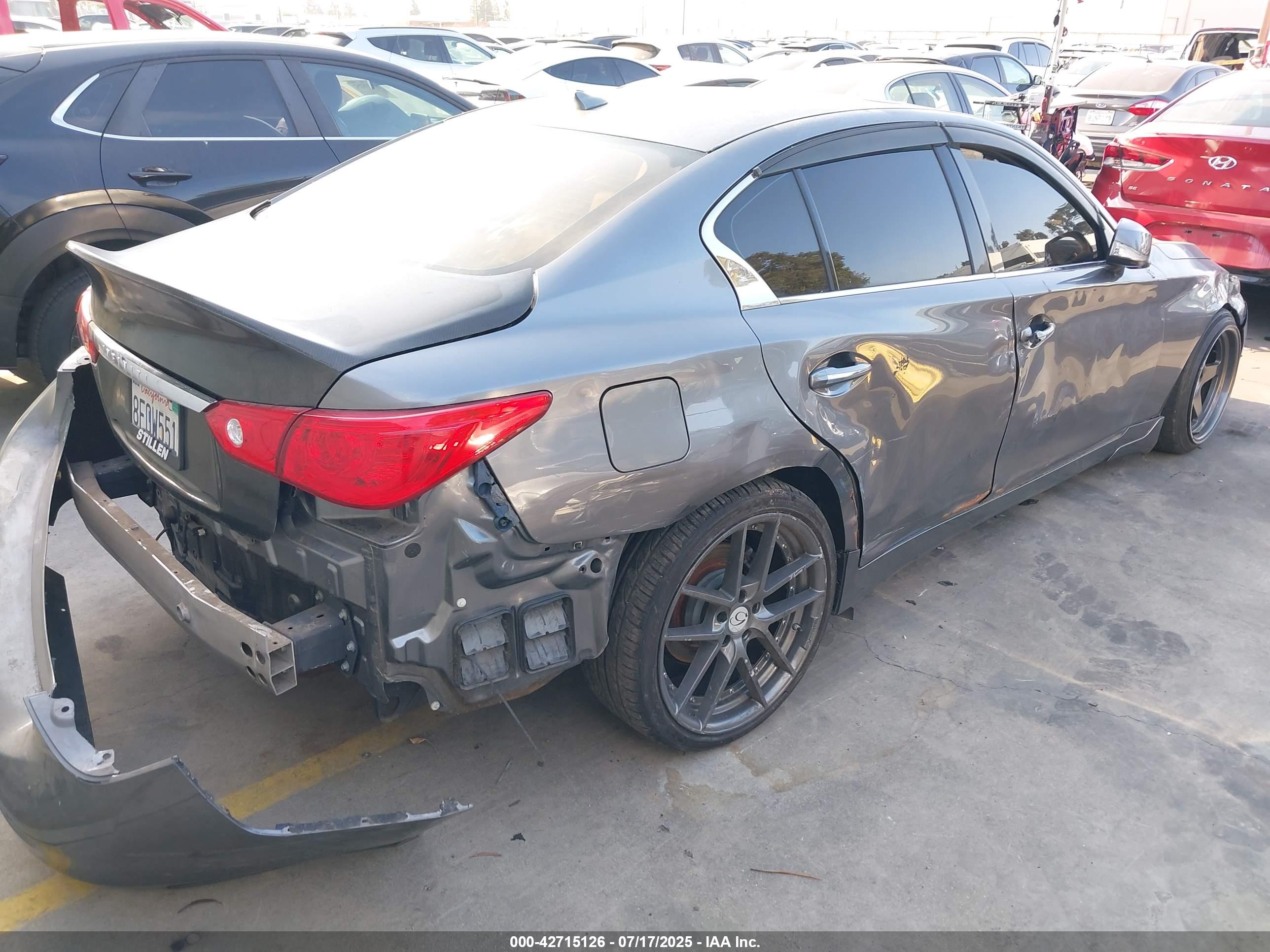 INFINITI Q50 image 4