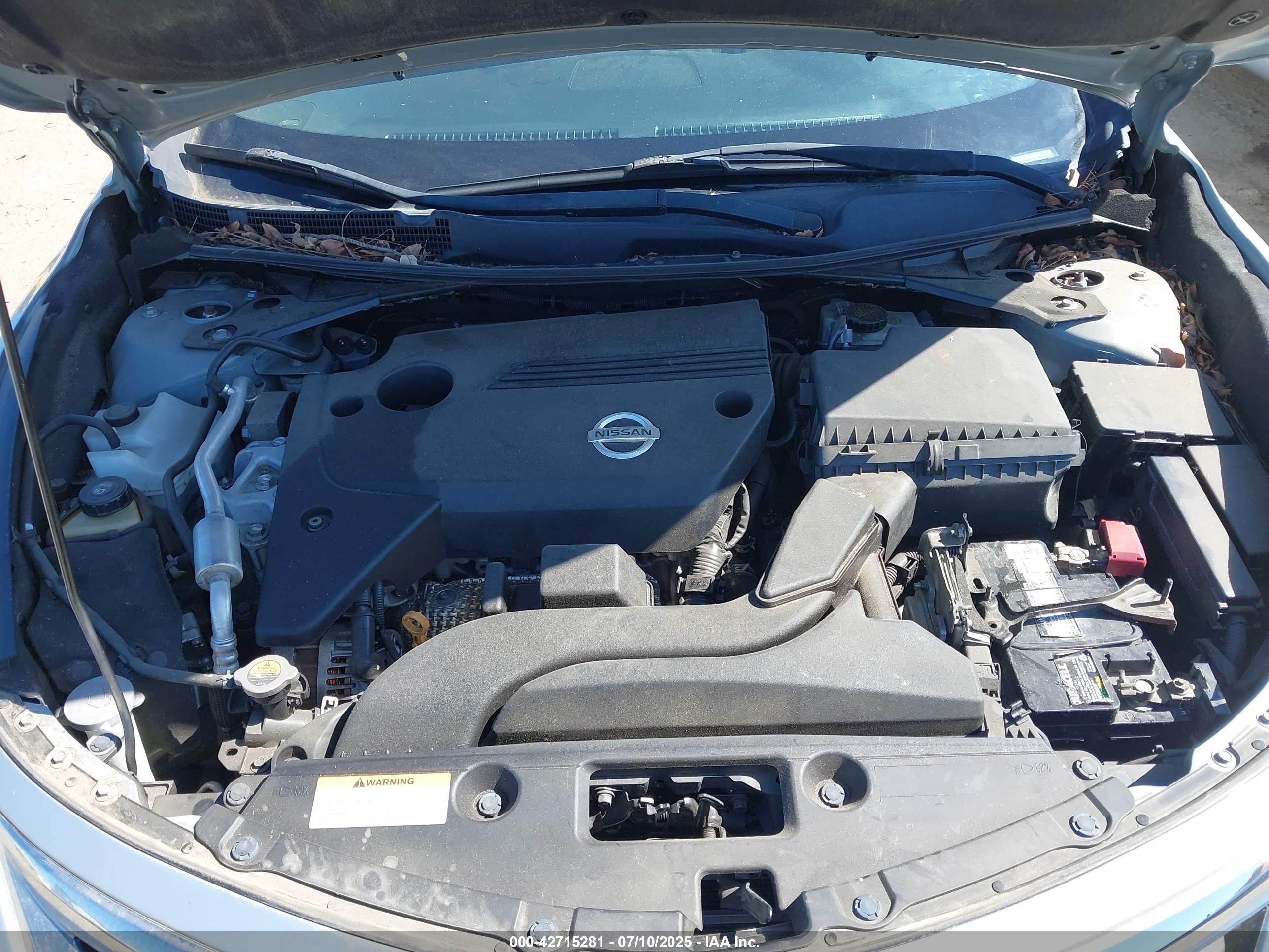 NISSAN ALTIMA image 10
